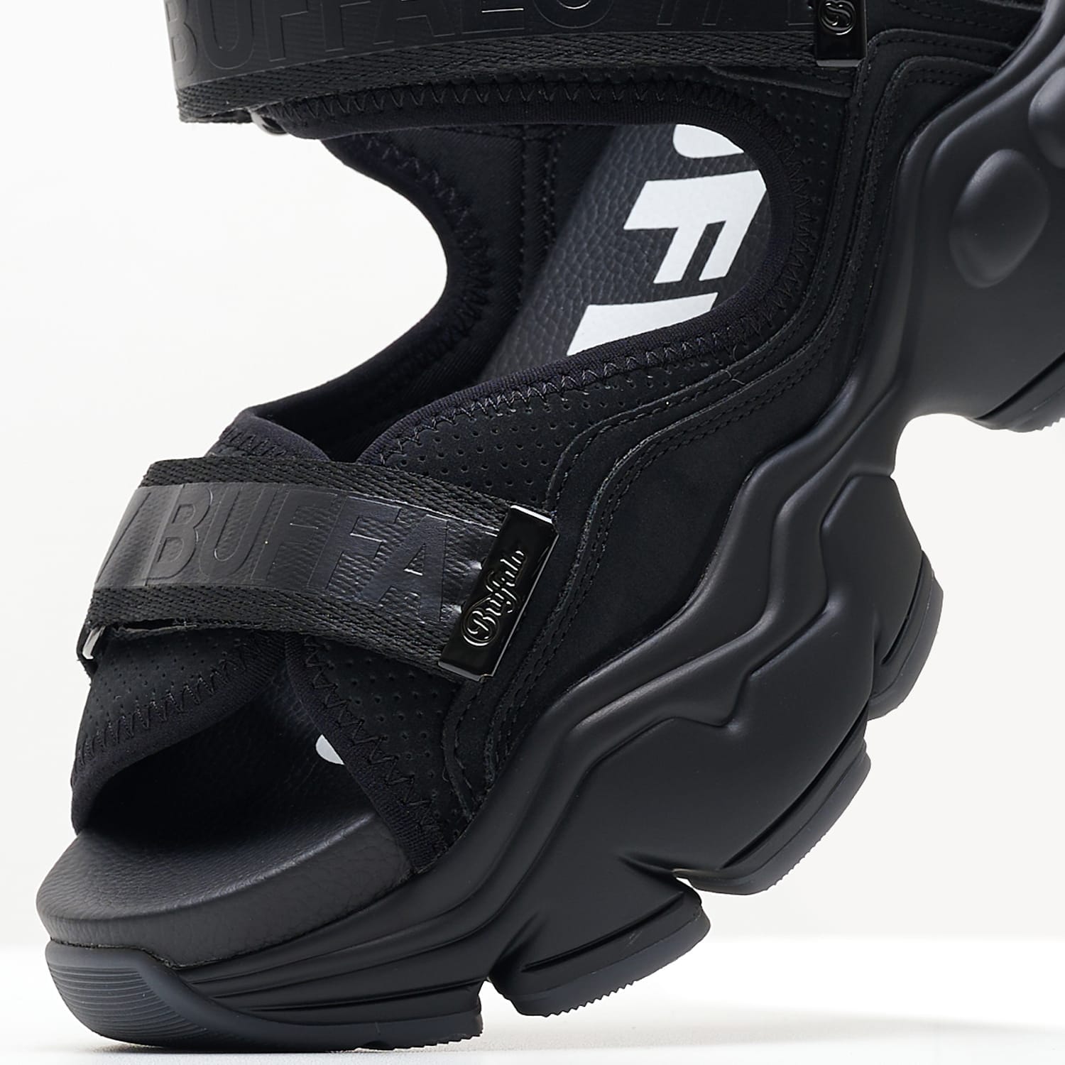 Sandals Buffalo Binary.O-Black
