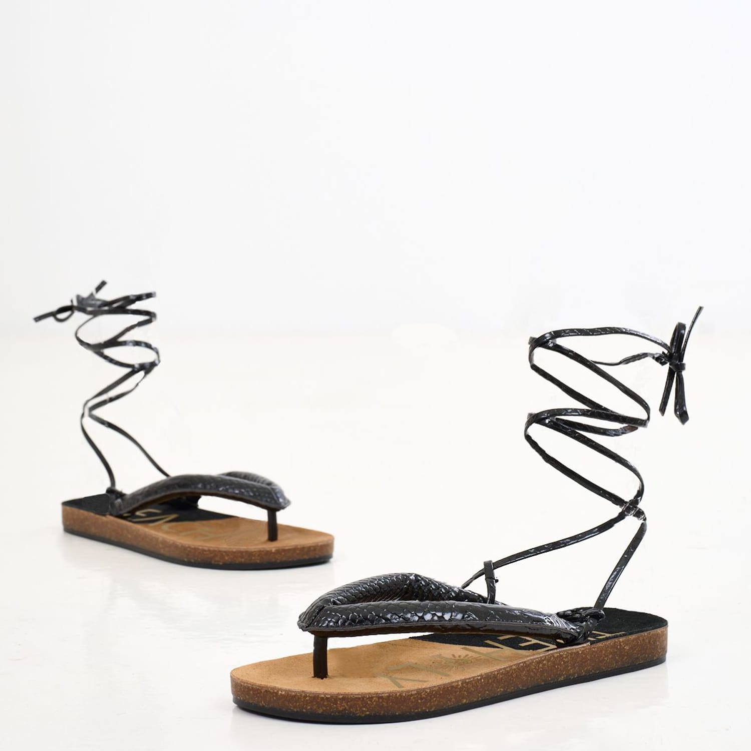Women Flats Bahamas.Sn Black ECOleather The Holy Beach