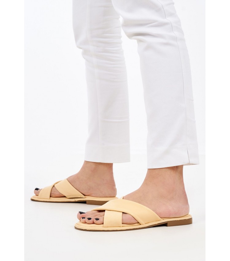 Women Flats 27112 Beige Leather Tamaris