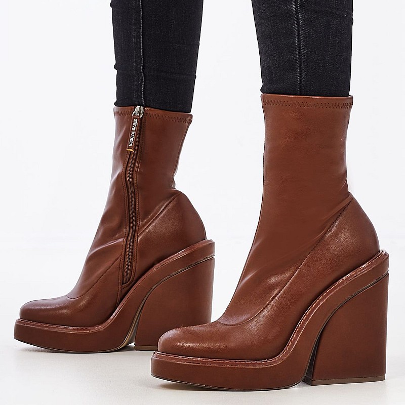 Women Boots All.Out Tabba ECOleather Steve Madden