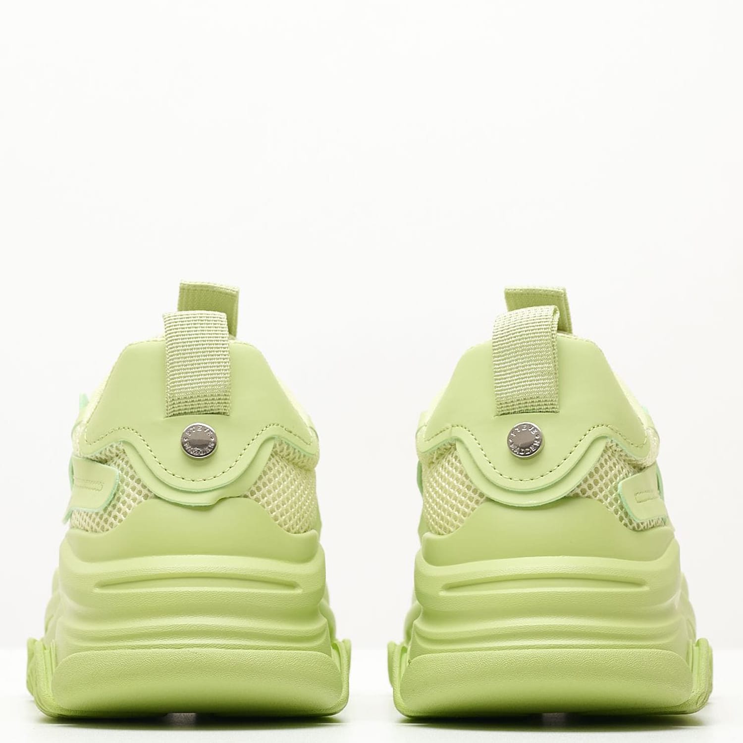 Women Casual Shoes Possession Green Fabric Steve Madden