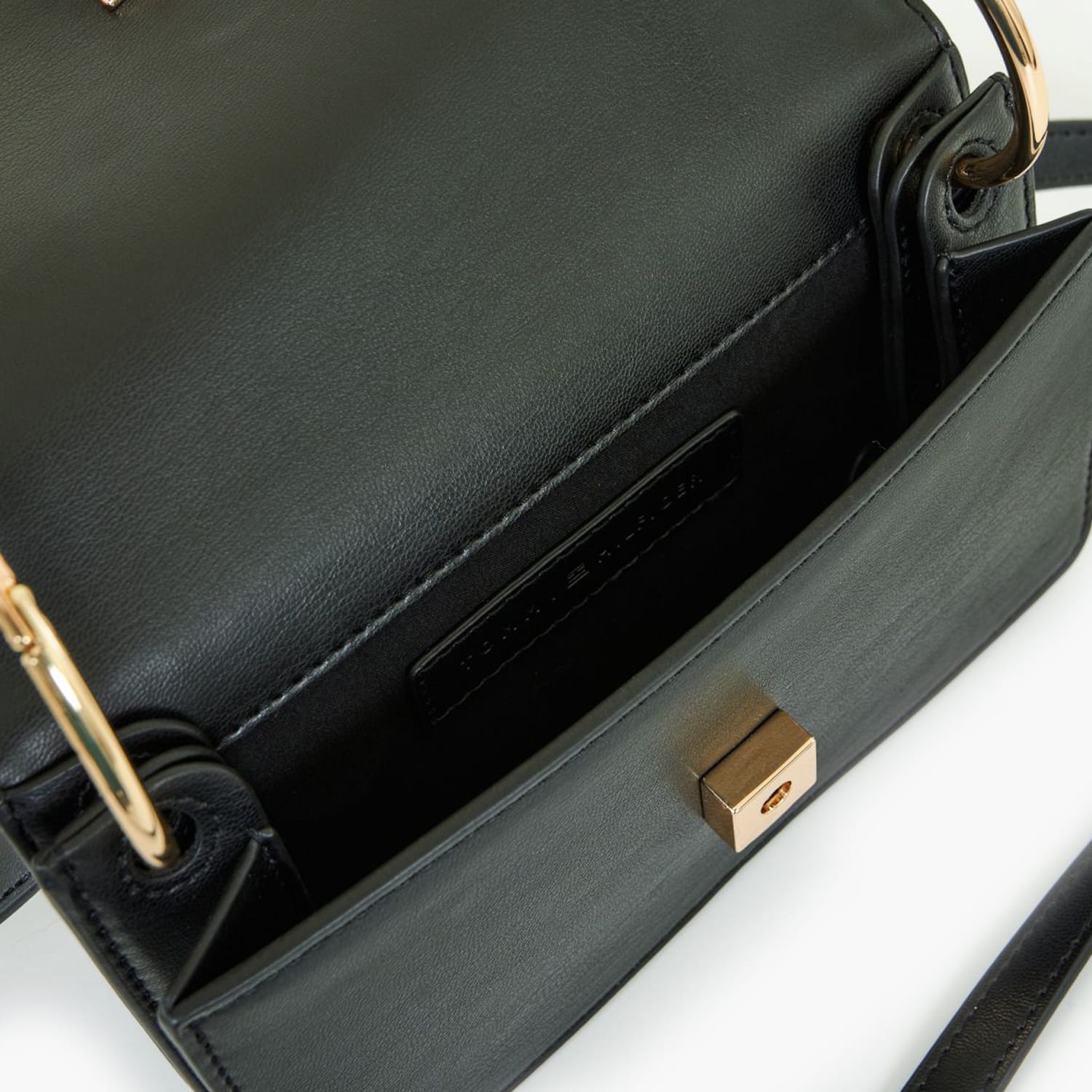 Γυναικείες Τσάντες Chic.Cross Μαύρο ECOleather Tommy Hilfiger Γυναικείες Τσάντες Chic.Cross Μαύρο ECOleather Tommy Hilfiger