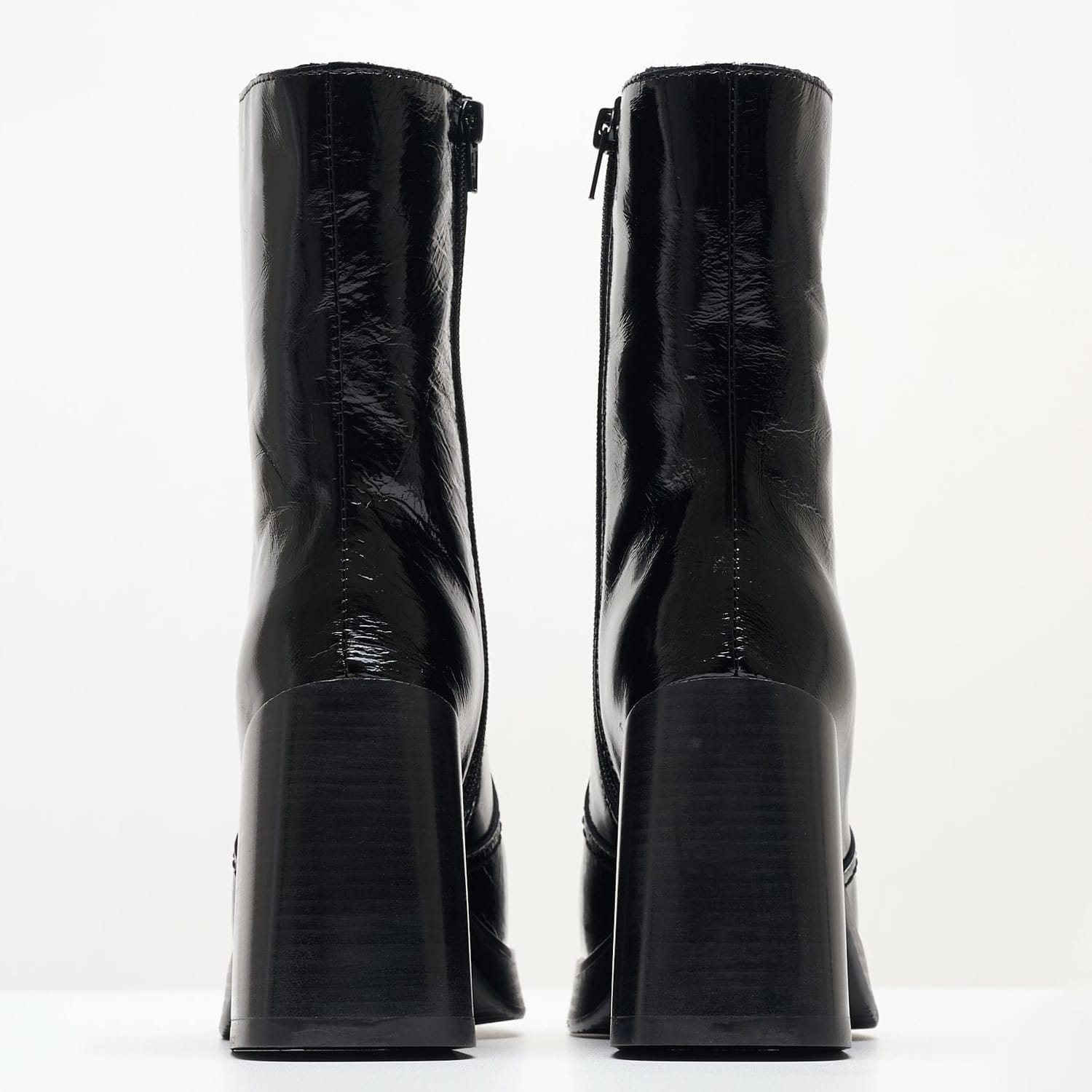 Women Boots 2761 Black Patent Leather Alpe