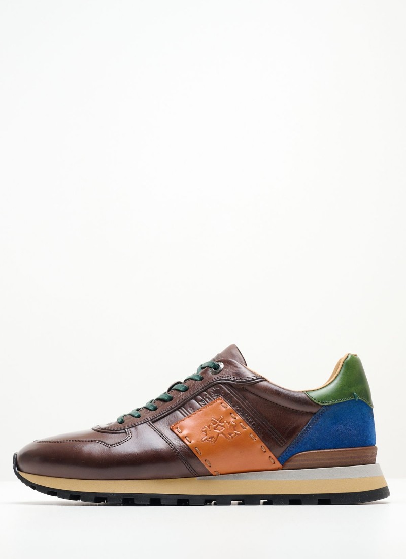 Men Casual Shoes from the Argentinian La Martinan brand 232040