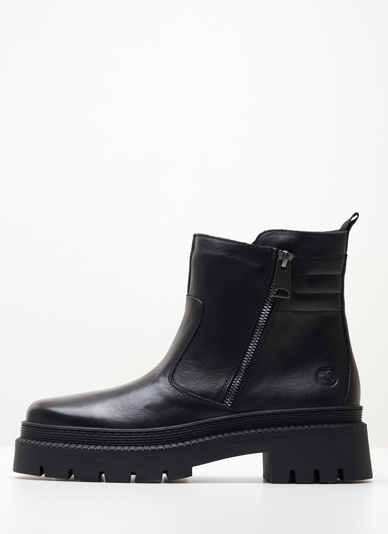 Women Boots from the Caprice brand 25431 Black Leather mortoglou