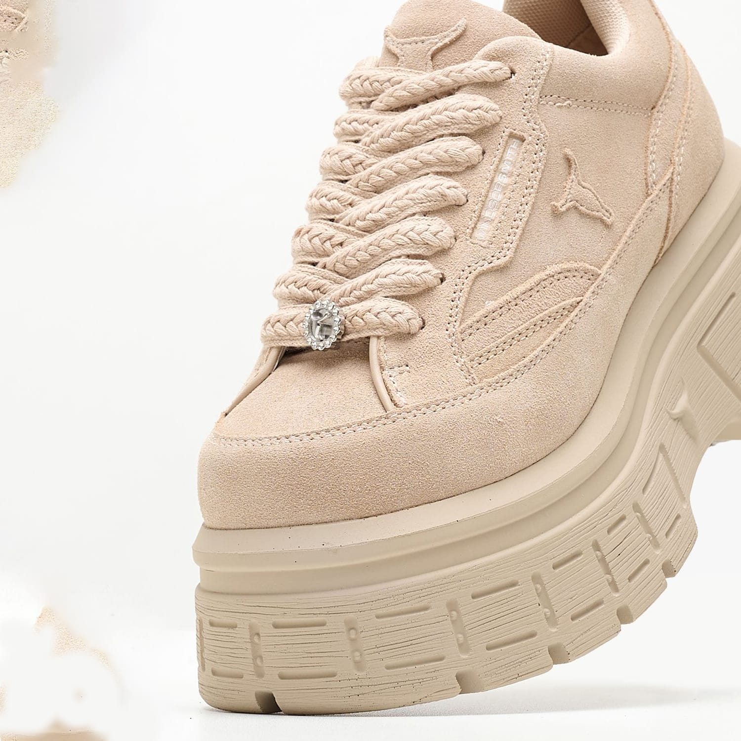 Γυναικεία Παπούτσια Casual Swerve.Su Μπεζ Δέρμα Καστόρι Windsor Smith
