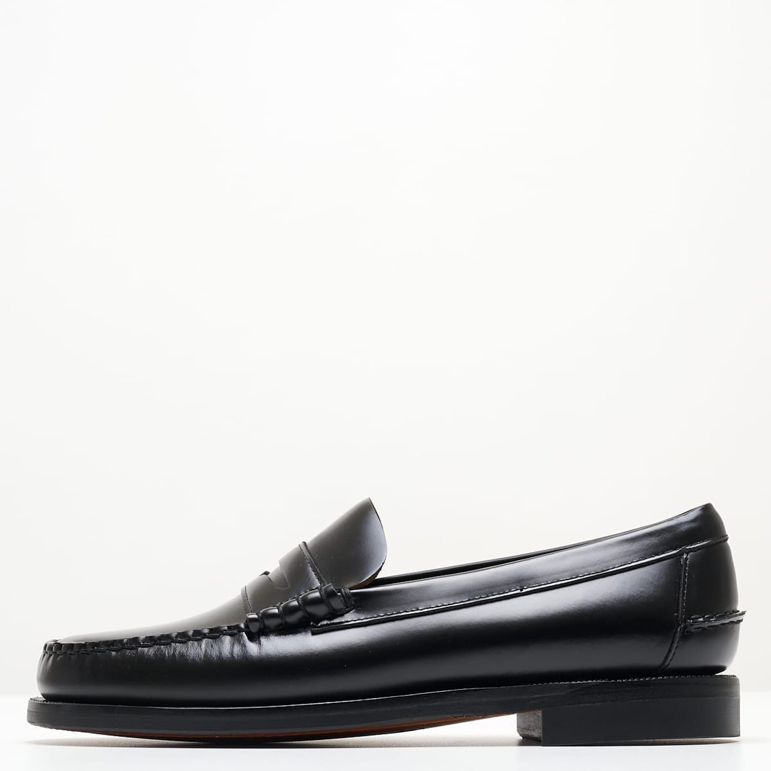 Ανδρικά Μοκασίνια Classic.Dan Μαύρο Δέρμα Sebago
