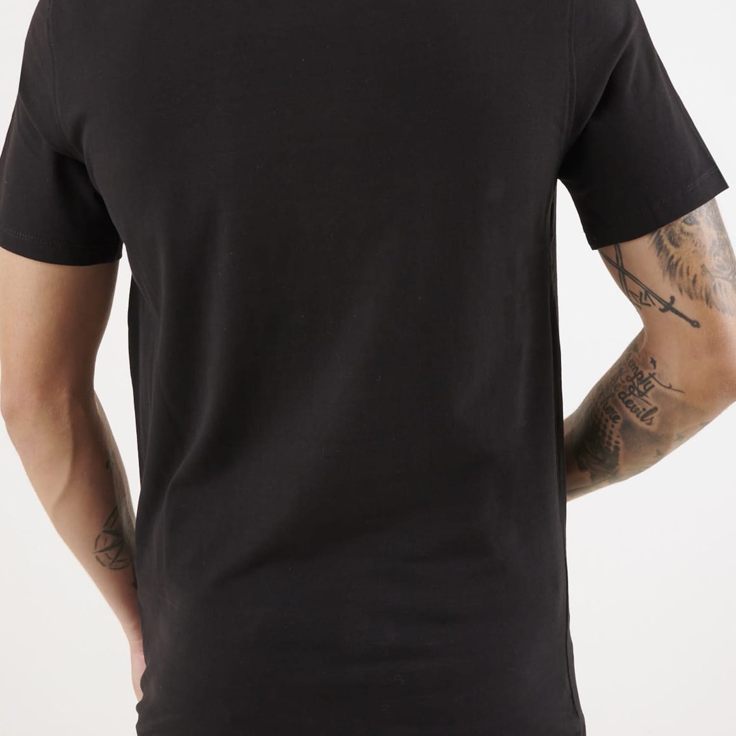 Ανδρικές Μπλούζες Basic.Pima Μαύρο Βαμβάκι Guess