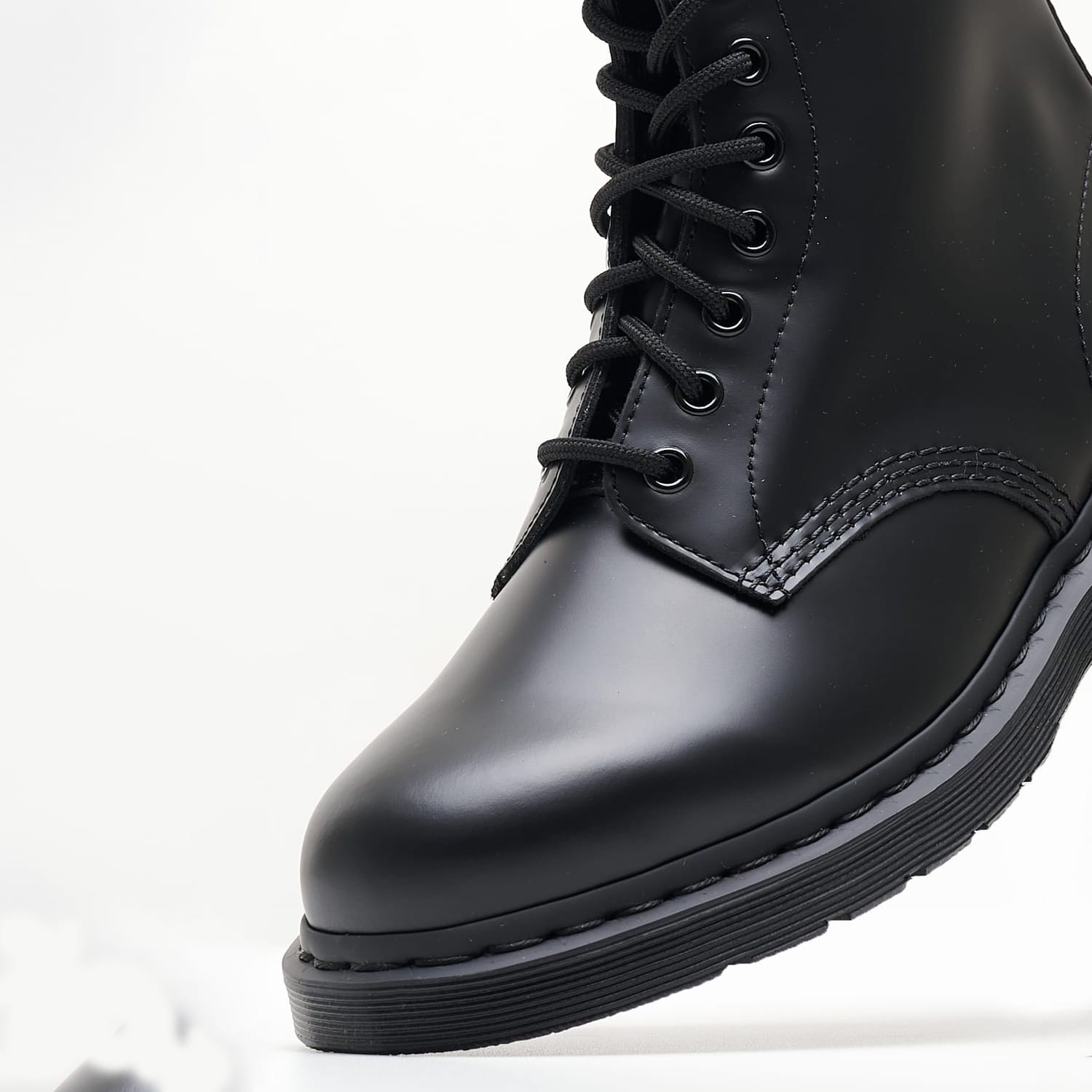 Men Boots 1460.Mono Black Leather Dr. Martens