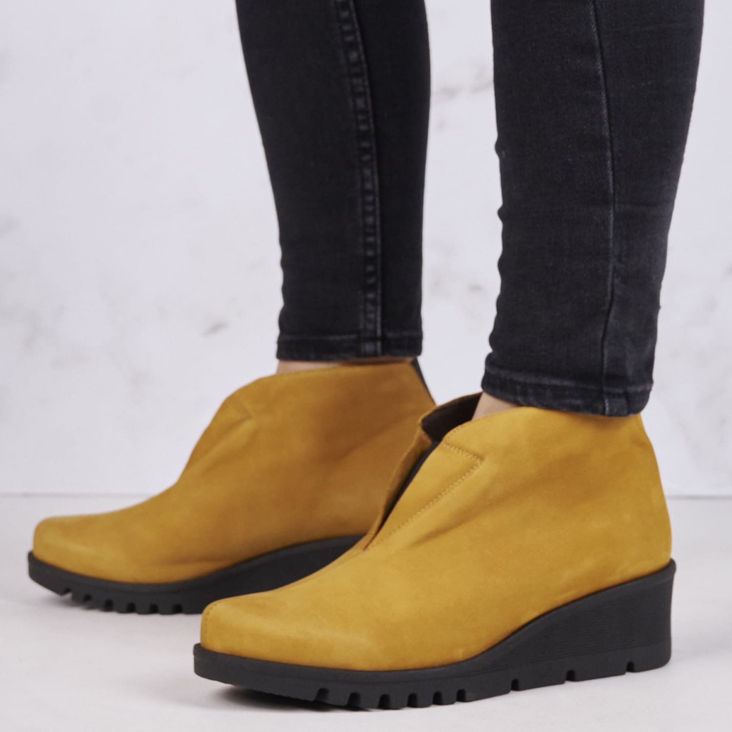 Women Boots 20844 Yellow Nubuck Leather Pepe Menargues