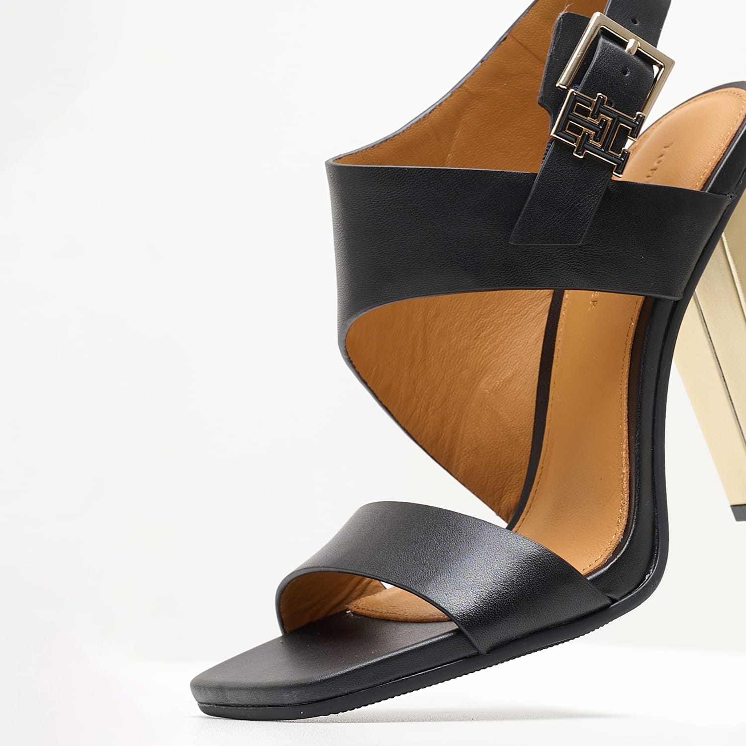 Γυναικεία Πέδιλα Block.Highheel Μαύρο Δέρμα Tommy Hilfiger Γυναικεία Πέδιλα Block.Highheel Μαύρο Δέρμα Tommy Hilfiger