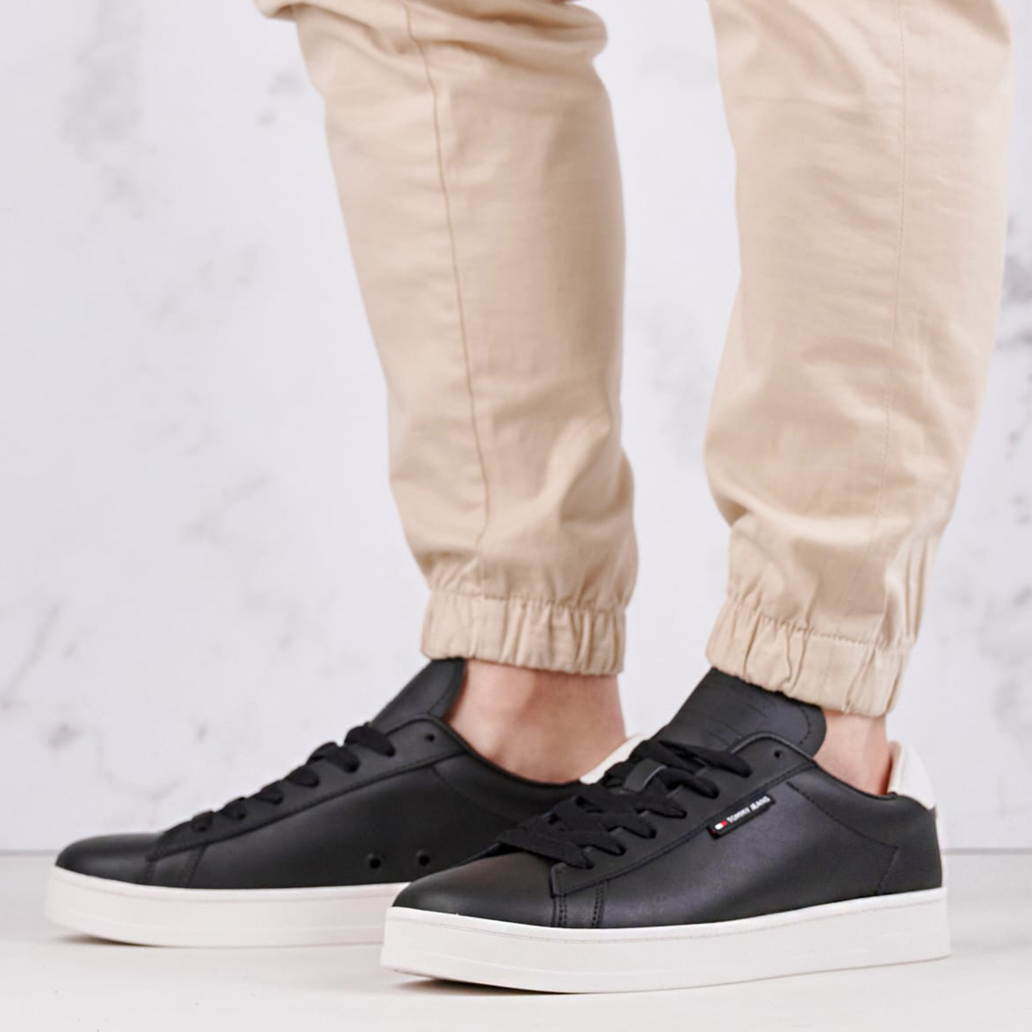 Men Casual Shoes Lea.Cupsole Black Leather Tommy Hilfiger