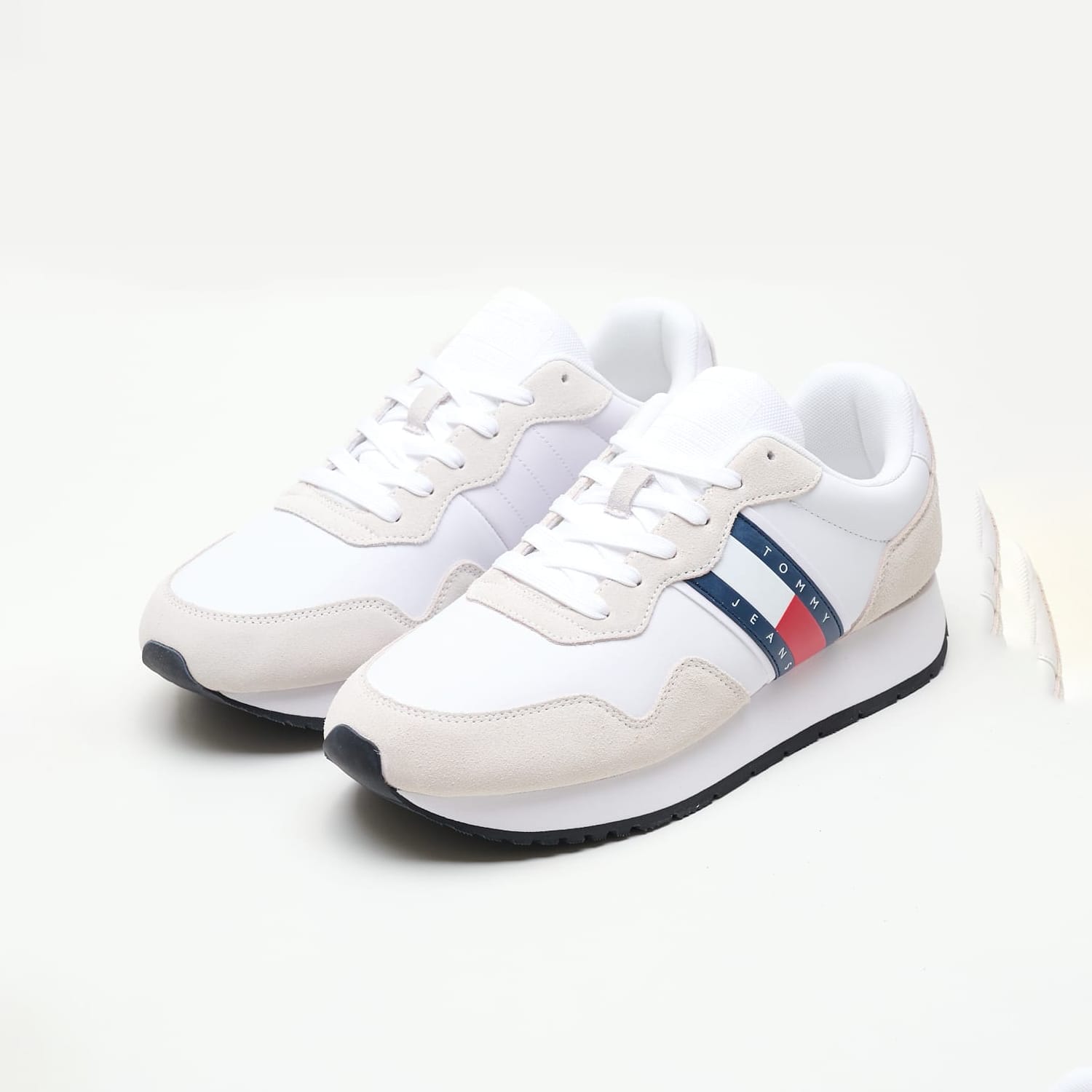Ανδρικά Παπούτσια Casual Tjm.Modern Άσπρο Δέρμα Καστόρι Tommy Hilfiger Ανδρικά Παπούτσια Casual Tjm.Modern Άσπρο Δέρμα Καστόρι Tommy Hilfiger
