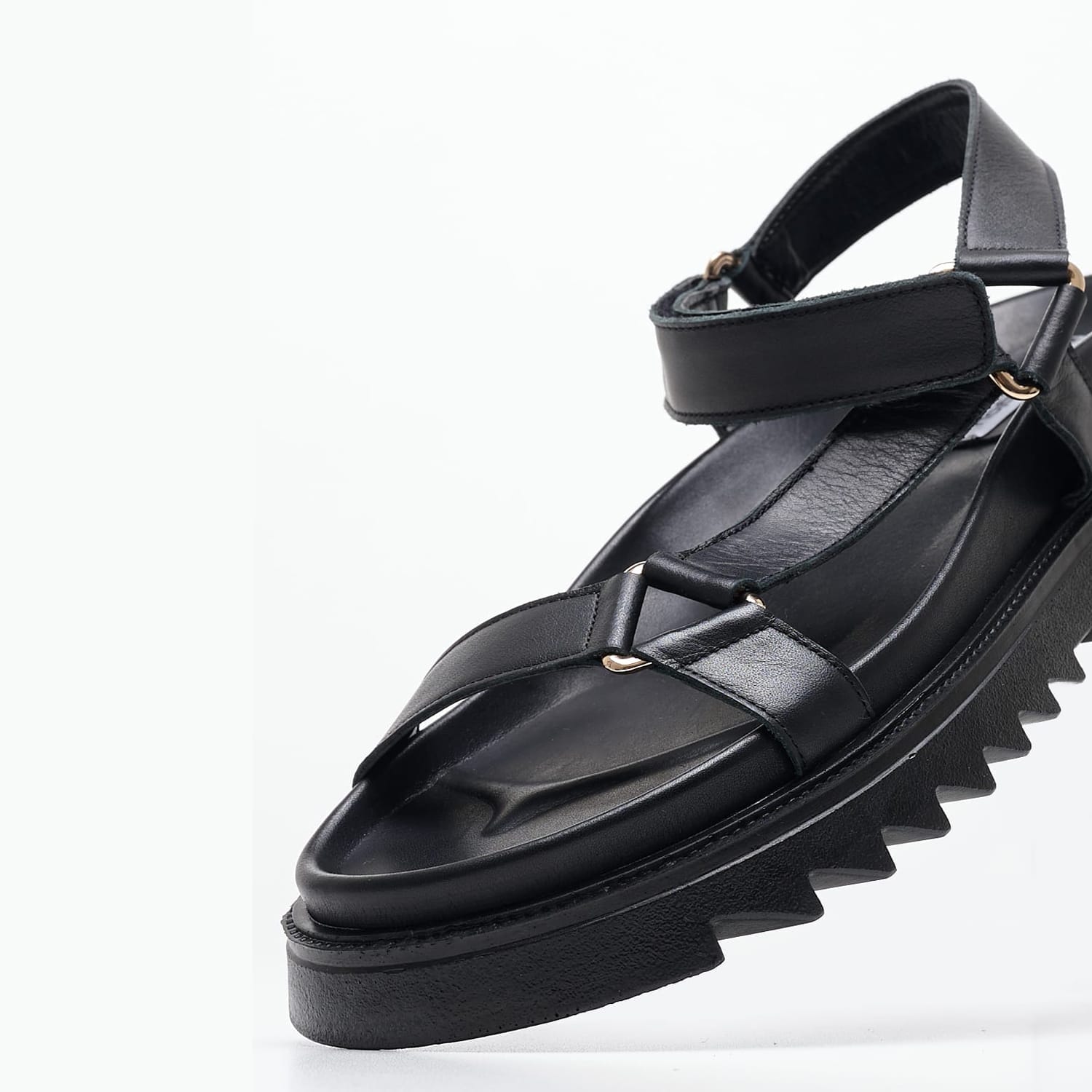 Women Flats 2439.00520K Black Leather Mortoglou