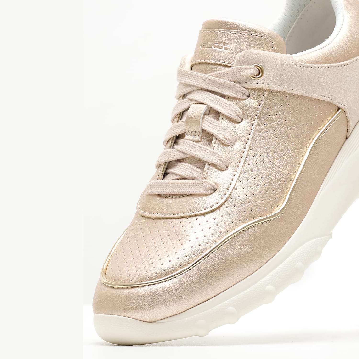 Γυναικεία Παπούτσια Casual Alleniee.Pearl Χρυσό Δέρμα Geox