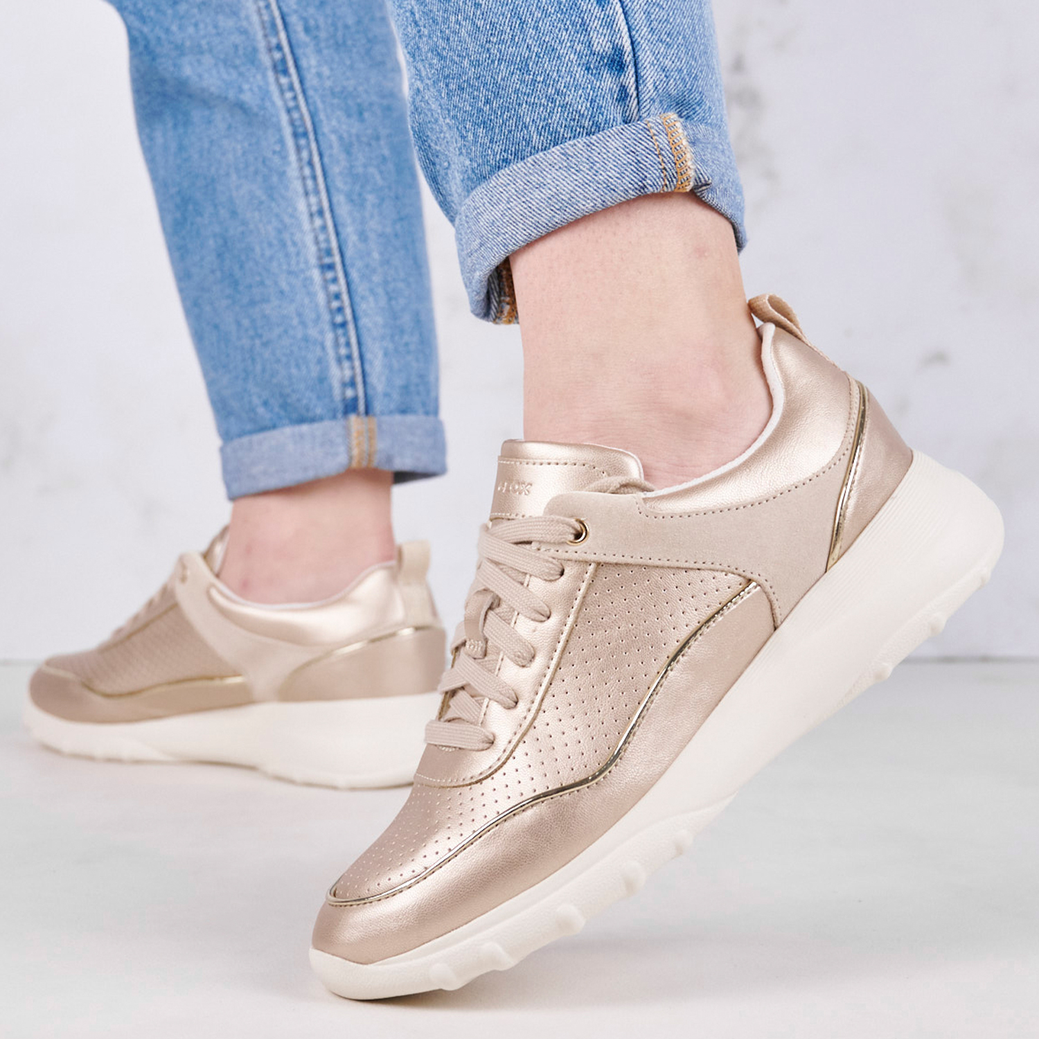 Women Casual Shoes Alleniee.Pearl Gold Leather Geox Women Casual Shoes Alleniee.Pearl Gold Leather Geox