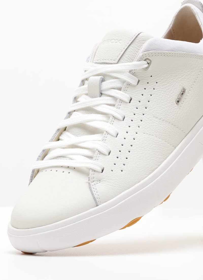 Men Casual Shoes from the Geox brand Nebula.Ya White Leather