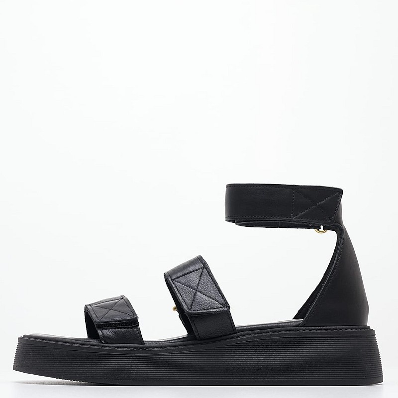 Women Platforms Low B.31 Black Leather Komis and Komis