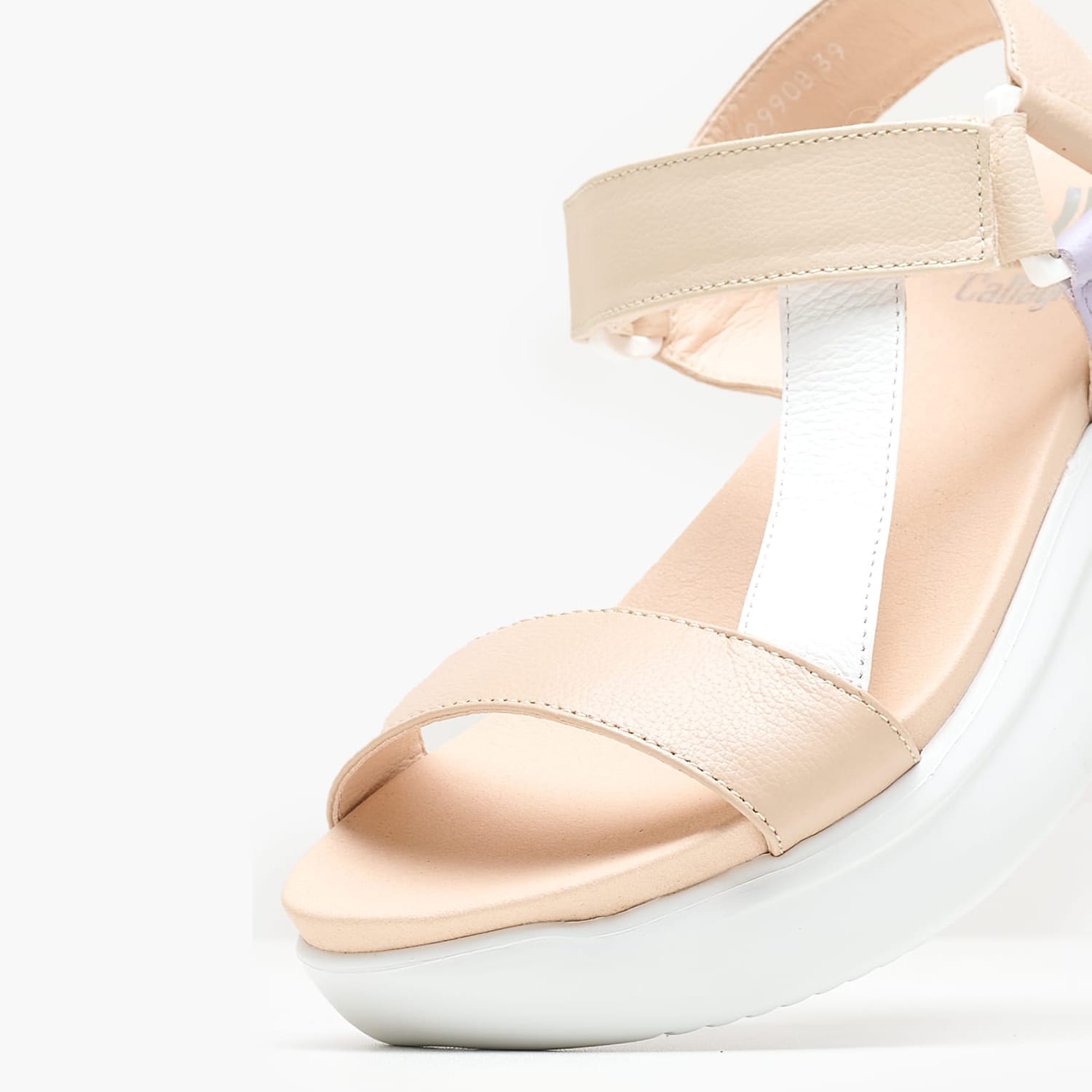 Women Platforms Low 29908 Beige Leather Callaghan