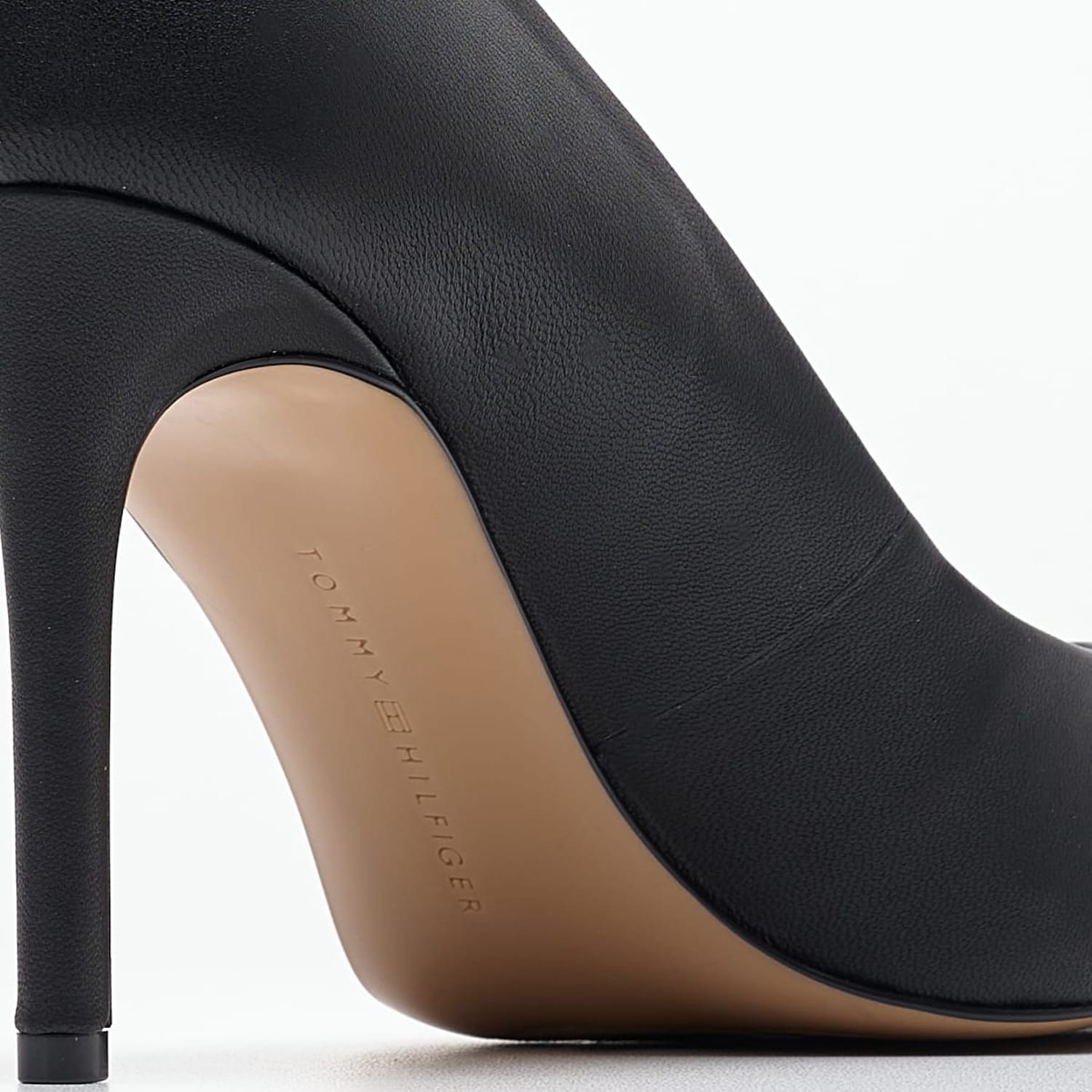 Γυναικείες Γόβες & Peeptoes Ψηλές Pointed.Pump Μαύρο Δέρμα Tommy Hilfiger Γυναικείες Γόβες & Peeptoes Ψηλές Pointed.Pump Μαύρο Δέρμα Tommy Hilfiger