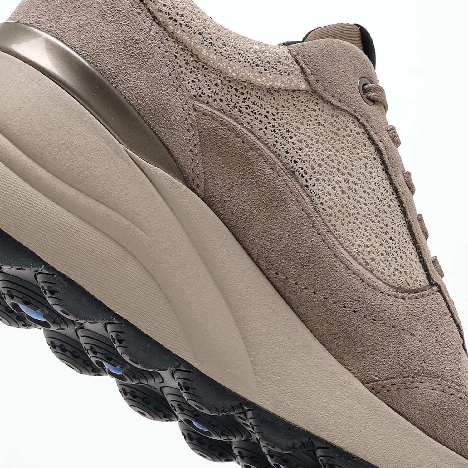 Γυναικεία Παπούτσια Casual D.Spherica.Ec13 Πούρο Δέρμα Καστόρι Geox Γυναικεία Παπούτσια Casual D.Spherica.Ec13 Πούρο Δέρμα Καστόρι Geox