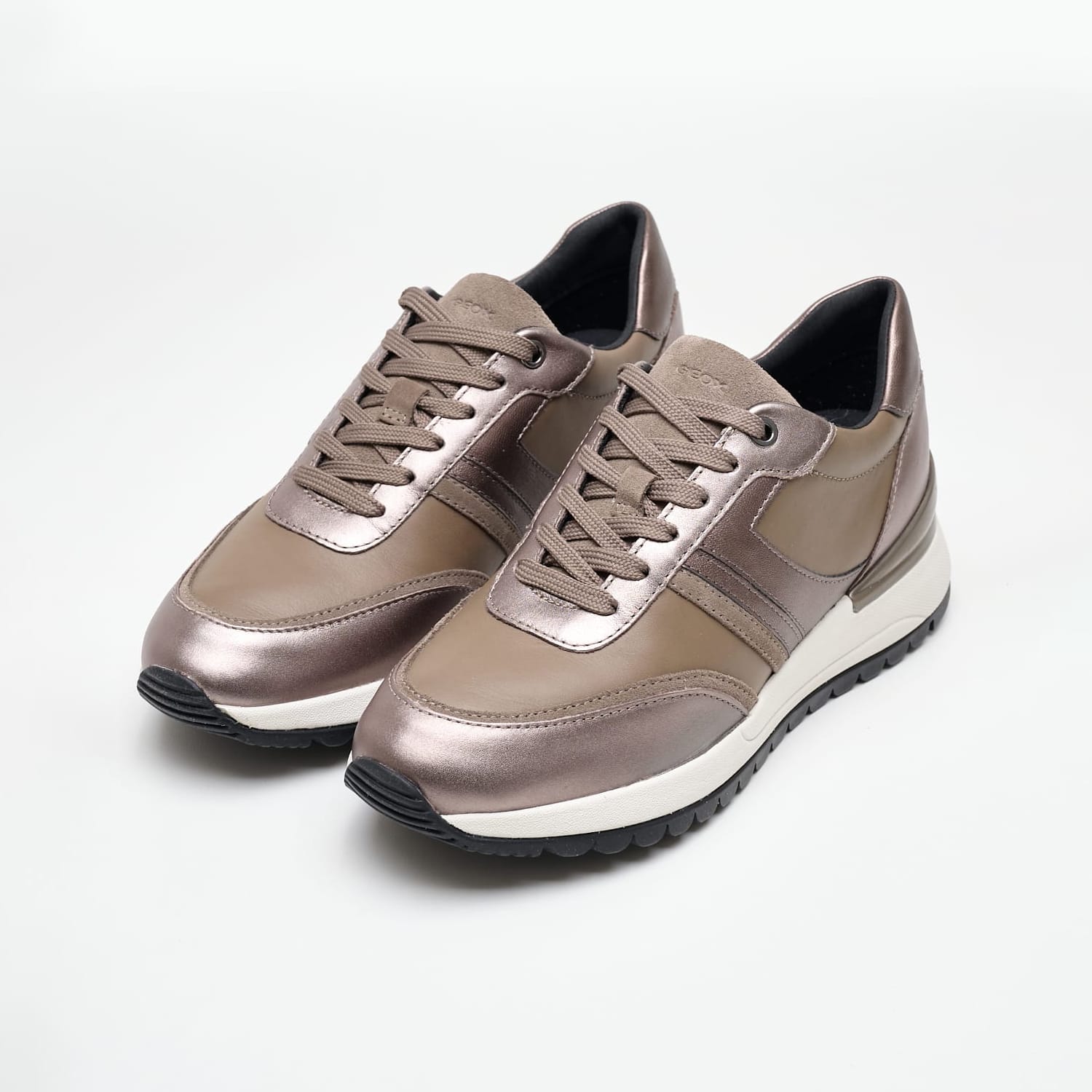 Γυναικεία Παπούτσια Casual Desya.Sport Πούρο Δέρμα Geox Γυναικεία Παπούτσια Casual Desya.Sport Πούρο Δέρμα Geox