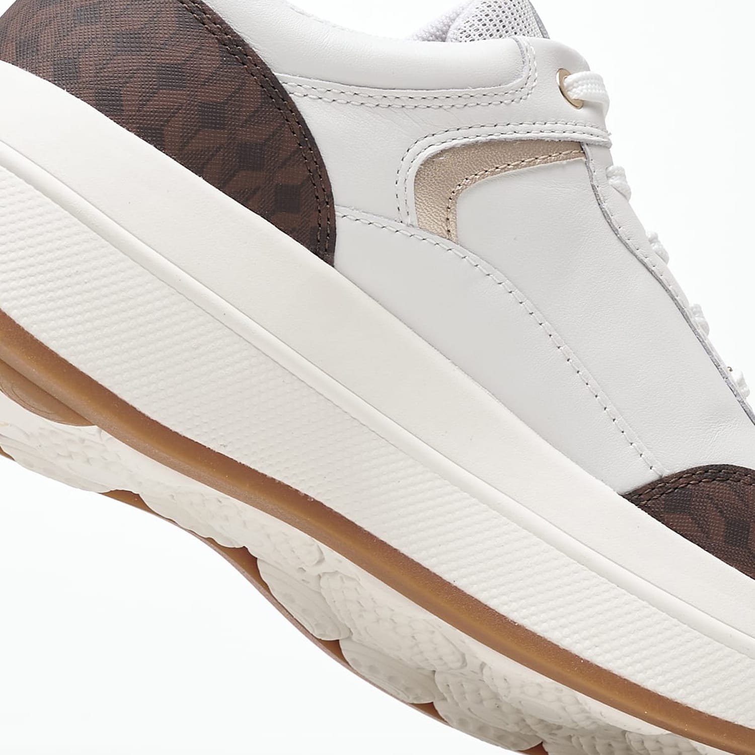 Γυναικεία Παπούτσια Casual Spherica.Ecub3 Άσπρο Δέρμα Geox Γυναικεία Παπούτσια Casual Spherica.Ecub3 Άσπρο Δέρμα Geox