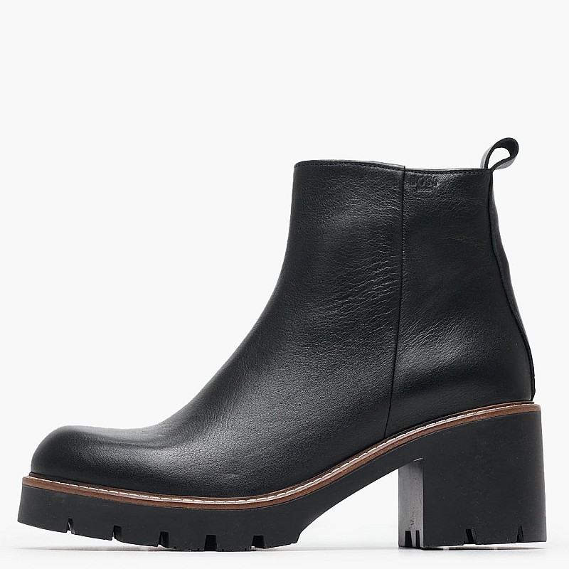 Women Boots AW7552 Black Leather Boss shoes