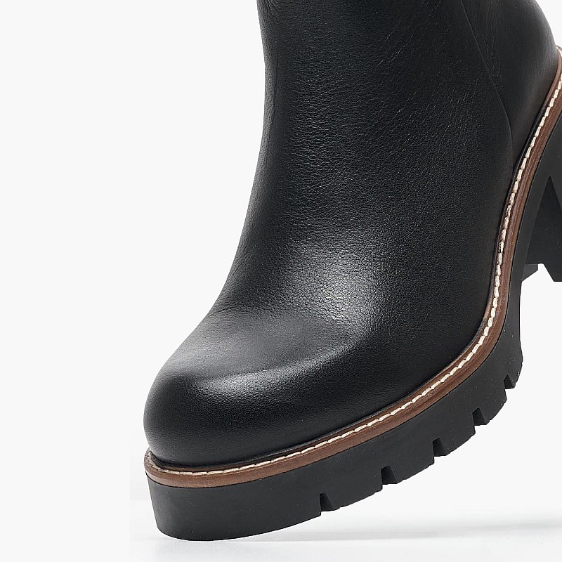 Women Boots AW7552 Black Leather Boss shoes