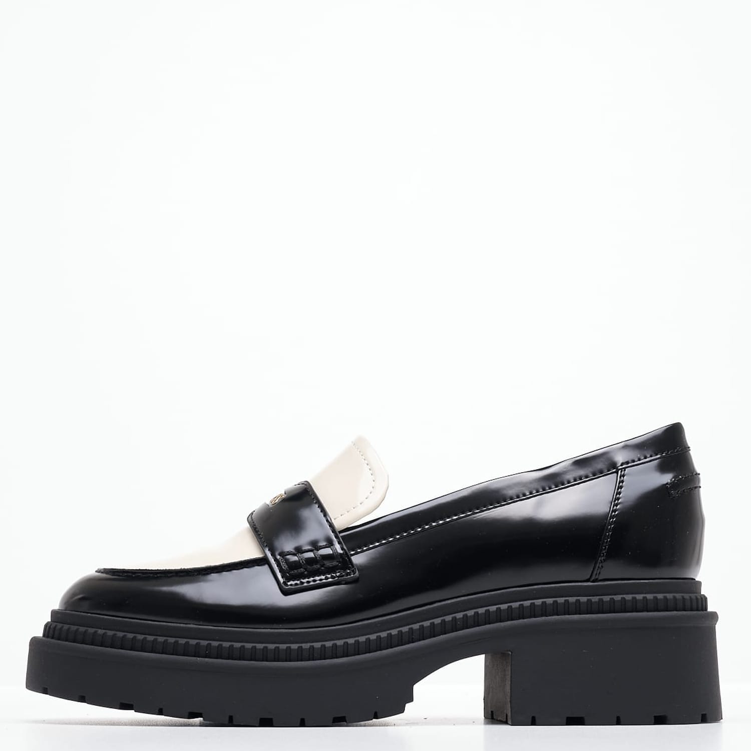 Γυναικεία Μοκασίνια Finda2 Μαύρο ECOleather Guess