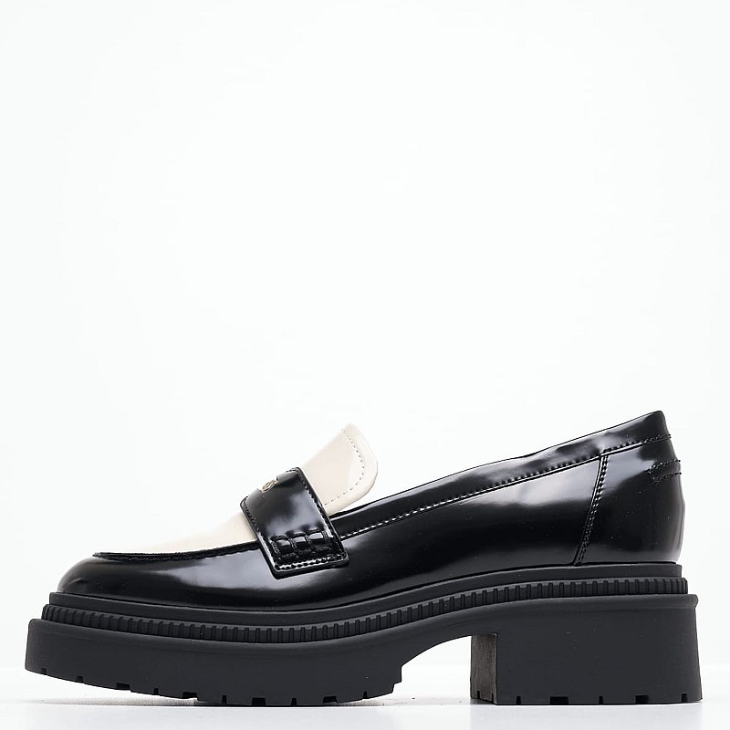 Women Moccasins Finda2 Black ECOleather Guess
