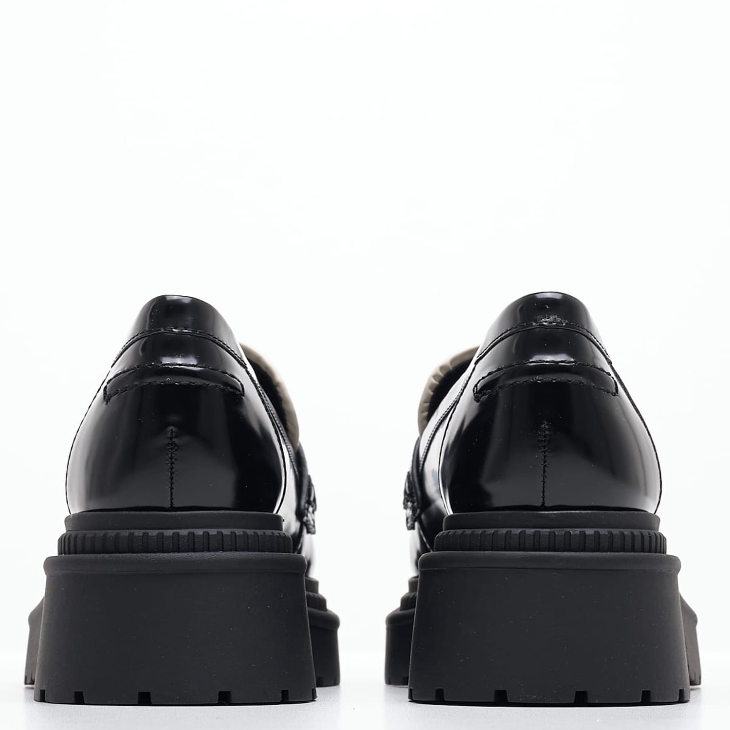Γυναικεία Μοκασίνια Finda2 Μαύρο ECOleather Guess Γυναικεία Μοκασίνια Finda2 Μαύρο ECOleather Guess