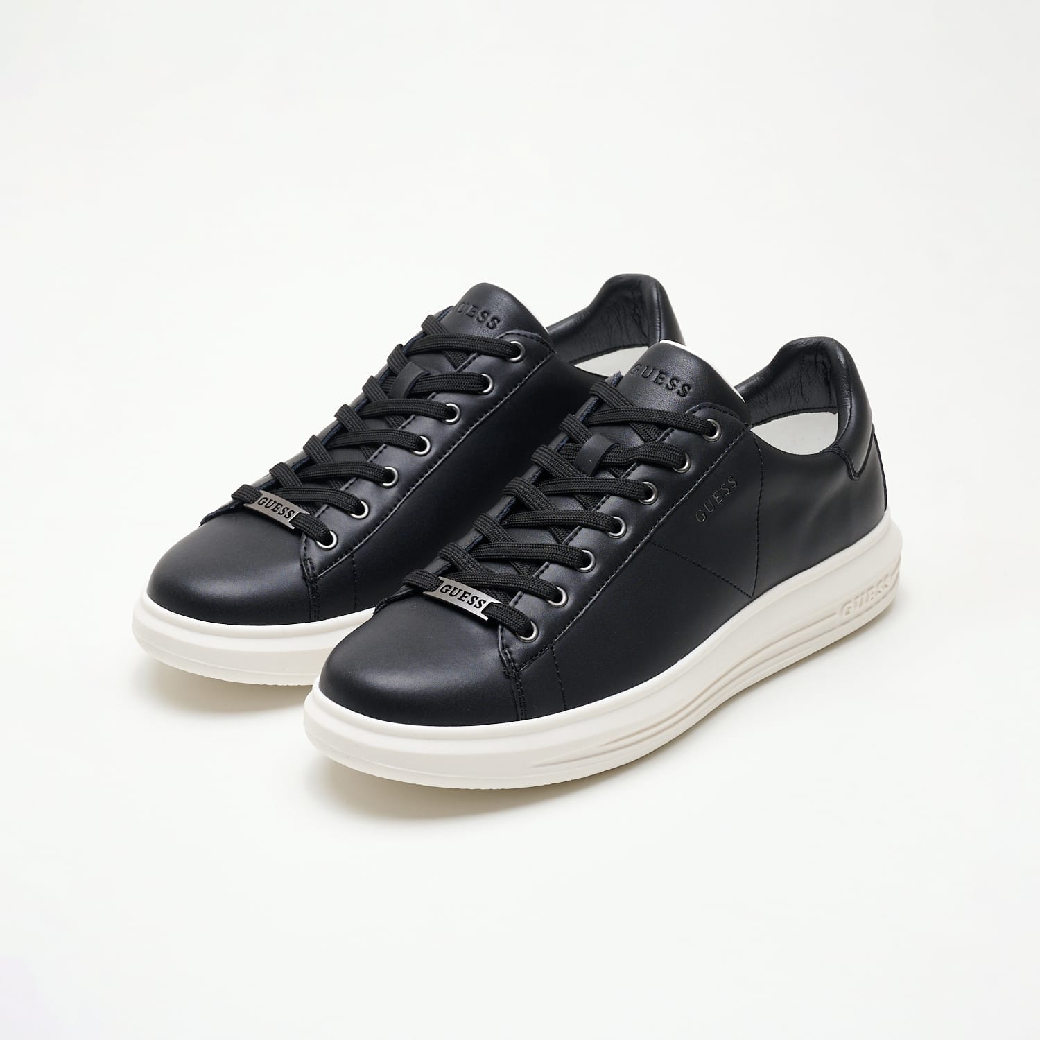 Ανδρικά Παπούτσια Casual Vibo.24 Μαύρο Δέρμα Guess Ανδρικά Παπούτσια Casual Vibo.24 Μαύρο Δέρμα Guess