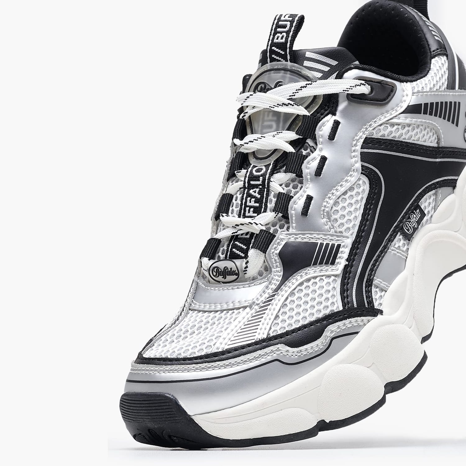 Γυναικεία Παπούτσια Casual Cld.Run Ασημί ECOleather Buffalo