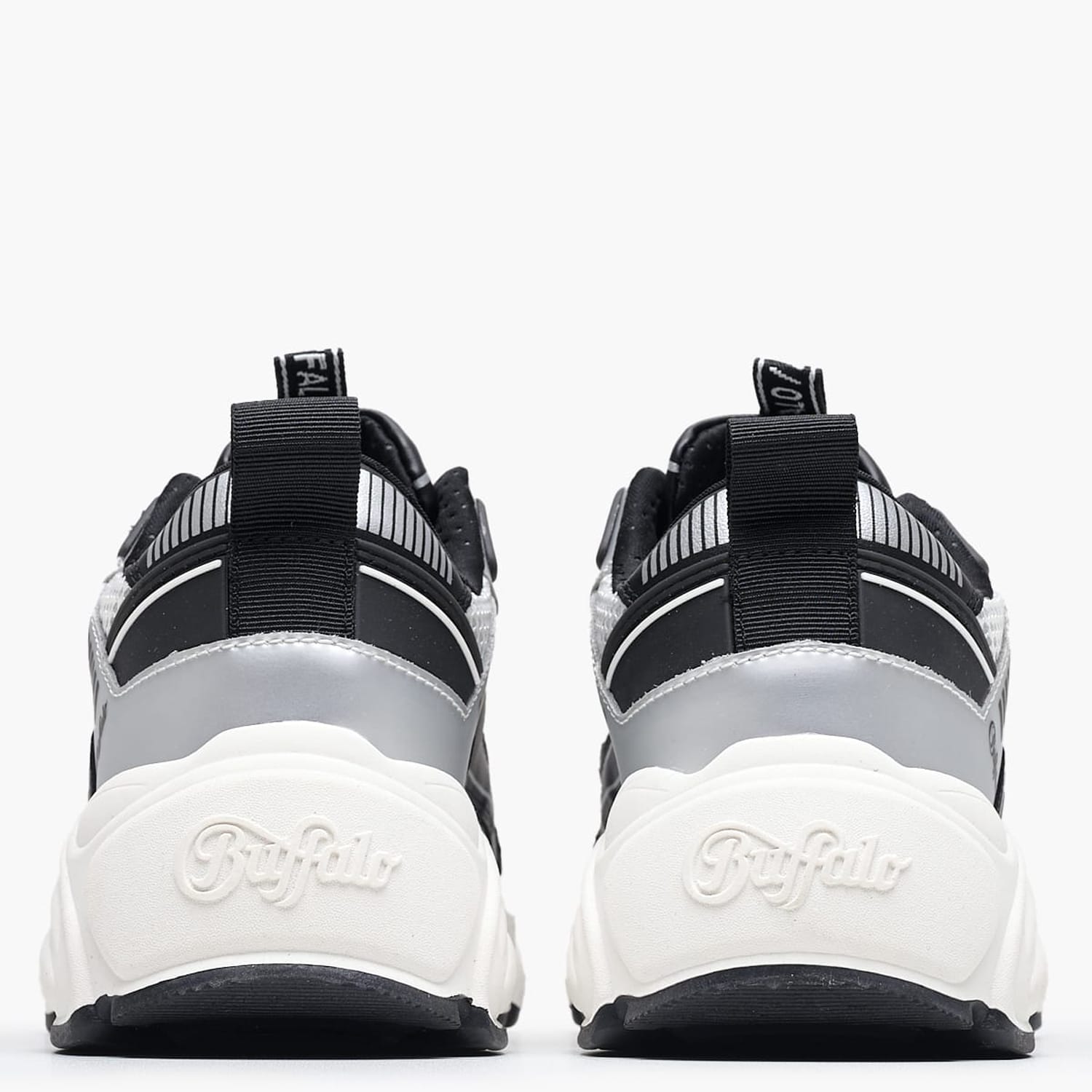 Γυναικεία Παπούτσια Casual Cld.Run Ασημί ECOleather Buffalo Γυναικεία Παπούτσια Casual Cld.Run Ασημί ECOleather Buffalo