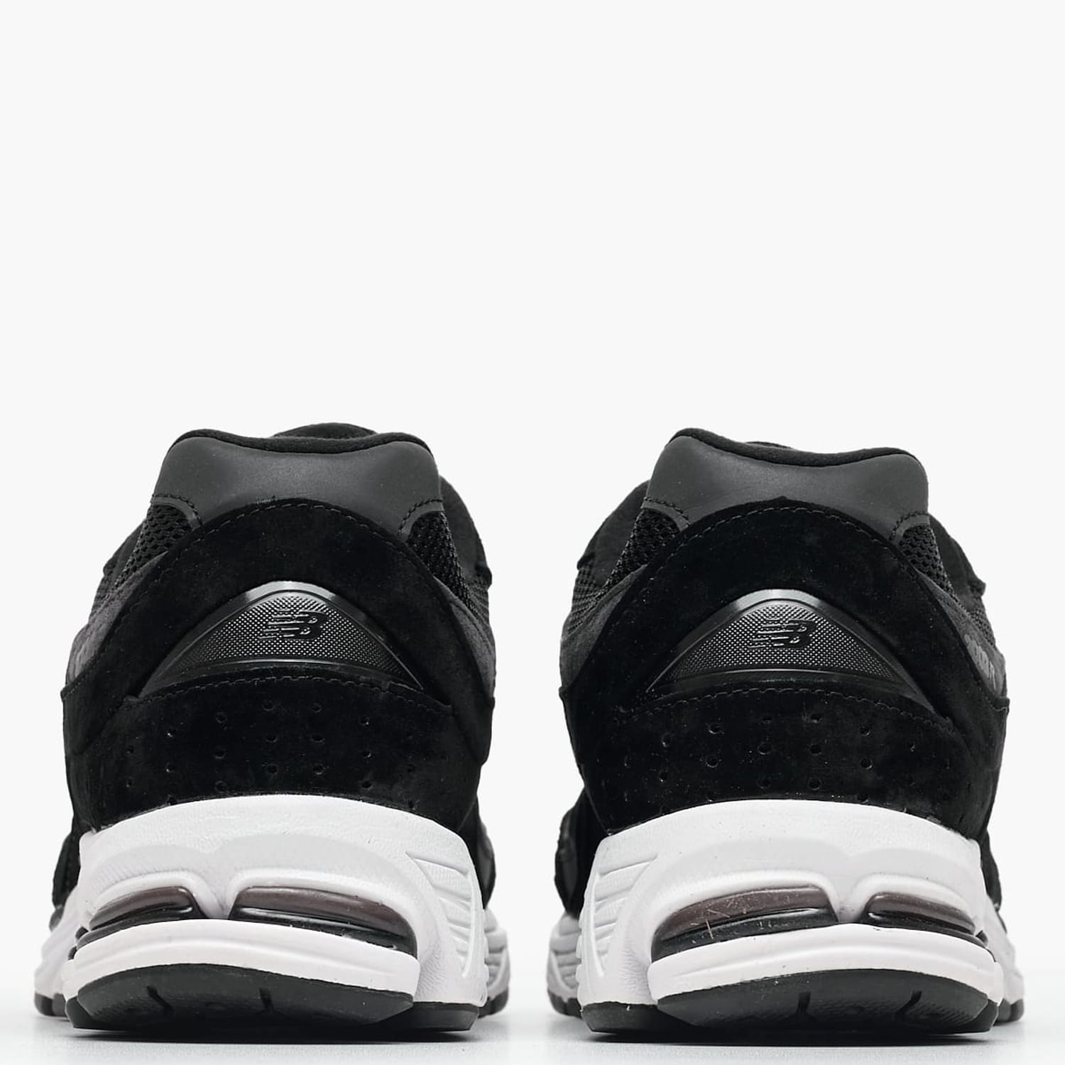 Men Casual Shoes 2002R.Bl Black Buckskin-Fabric New Balance