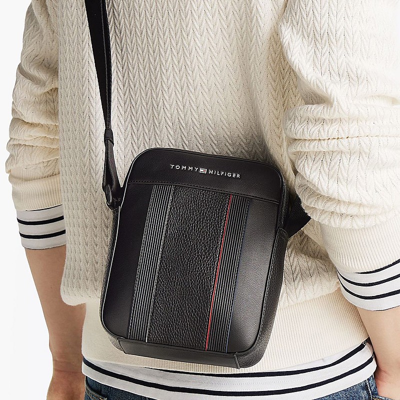 Men Bags Foundation.Reporter Black ECOleather Tommy Hilfiger