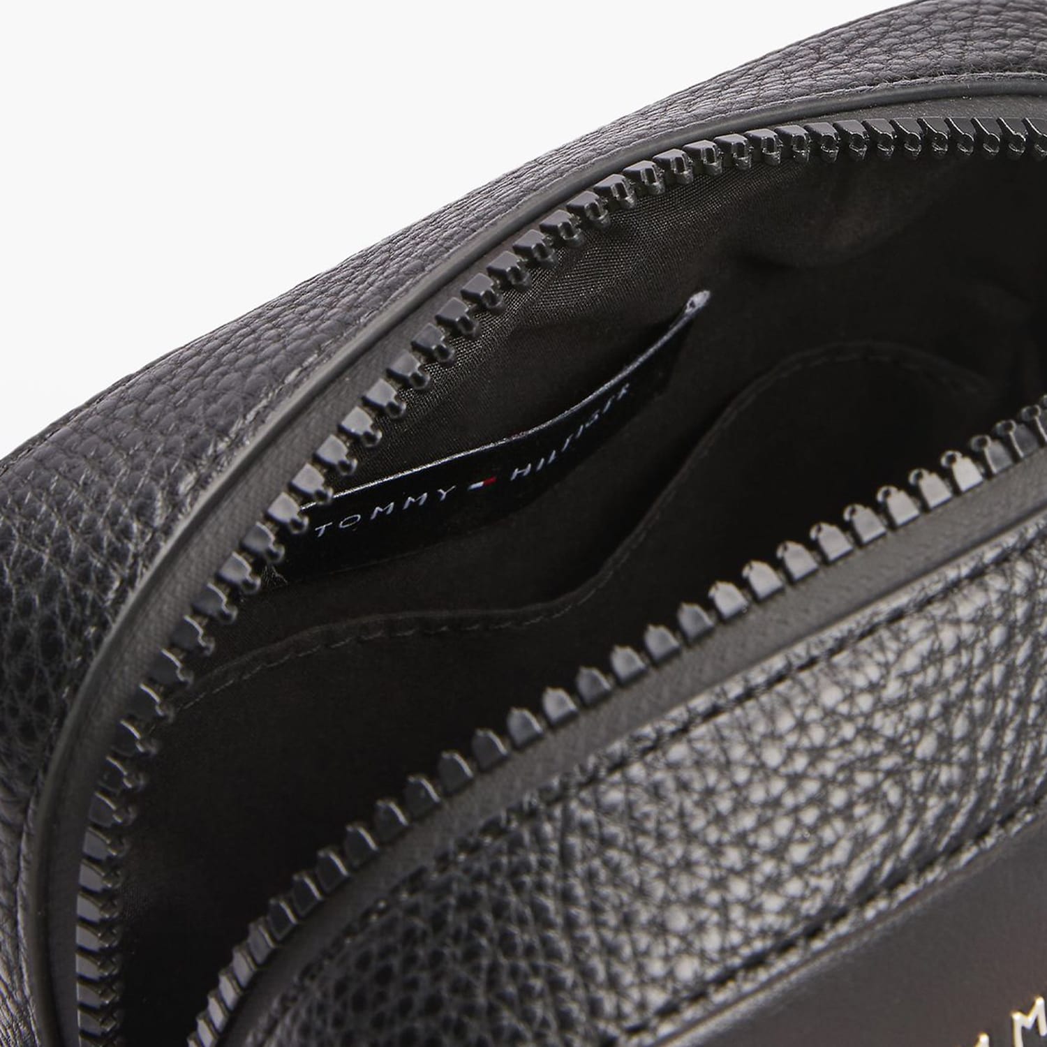 Ανδρικές Τσάντες Foundation.Reporter Μαύρο ECOleather Tommy Hilfiger Ανδρικές Τσάντες Foundation.Reporter Μαύρο ECOleather Tommy Hilfiger