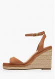 Γυναικείες Πλατφόρμες Ψηλές Leather.Wedge Ταμπά Δέρμα Καστόρι Tommy Hilfiger