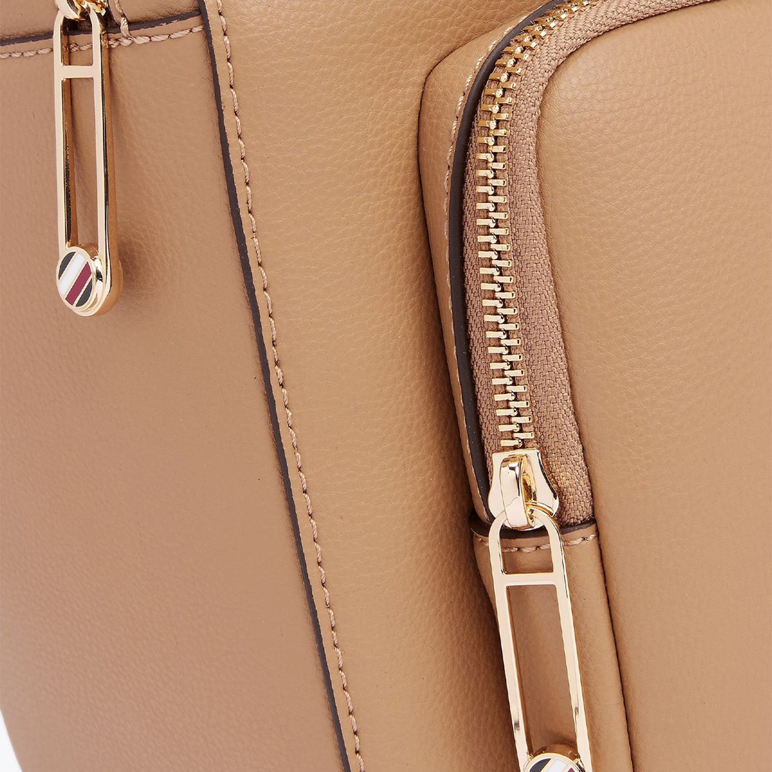 Γυναικείες Τσάντες Logotape.Bp Μπεζ ECOleather Tommy Hilfiger Γυναικείες Τσάντες Logotape.Bp Μπεζ ECOleather Tommy Hilfiger