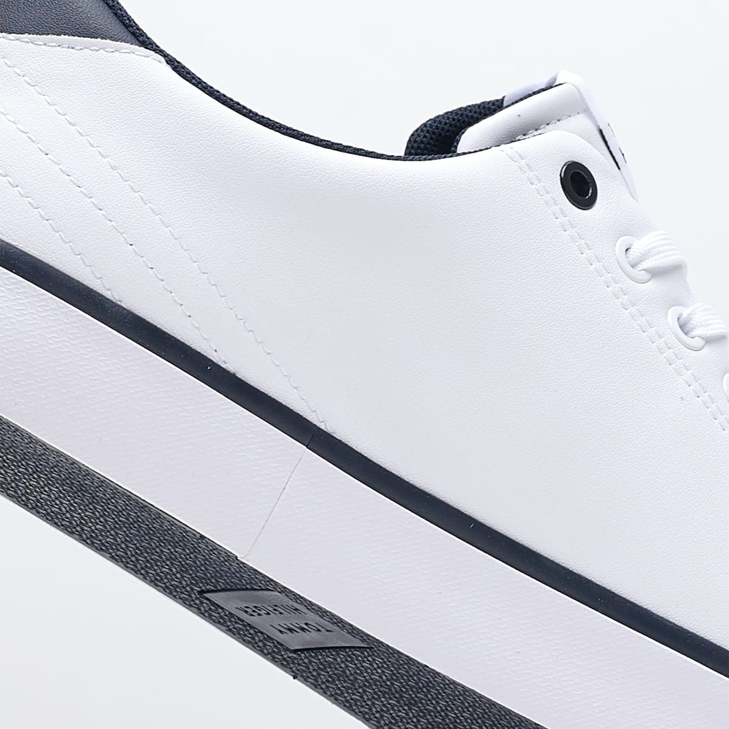 Men Casual Shoes Vulc.Core White Leather Tommy Hilfiger