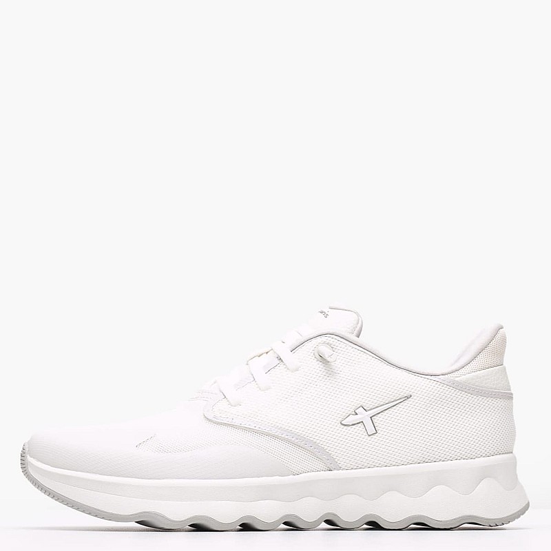 Women Casual Shoes 23700 White Fabric Tamaris