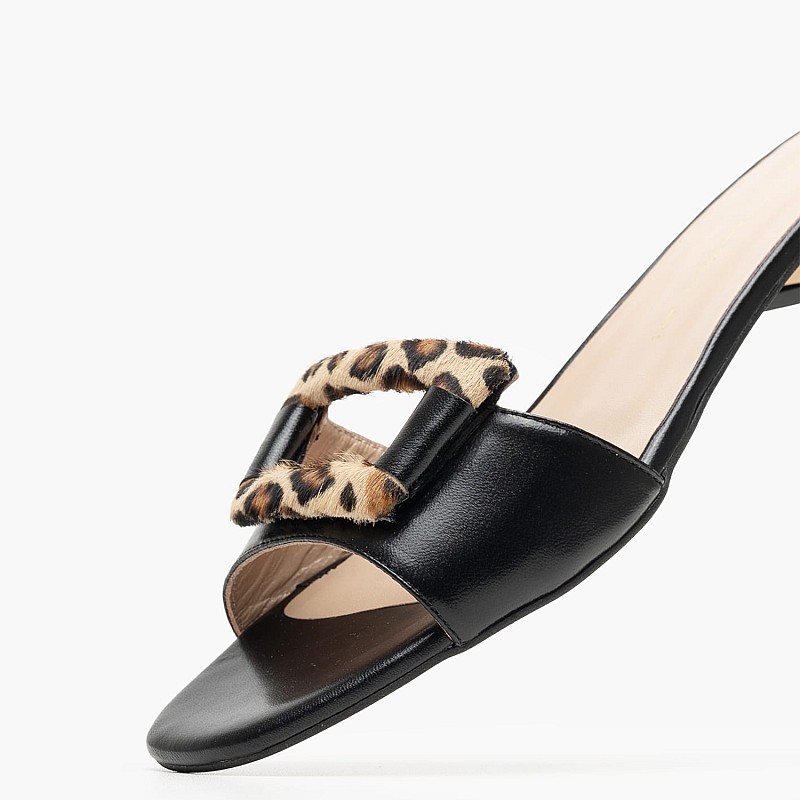 Women Flats 25604 Black Leather Mourtzi