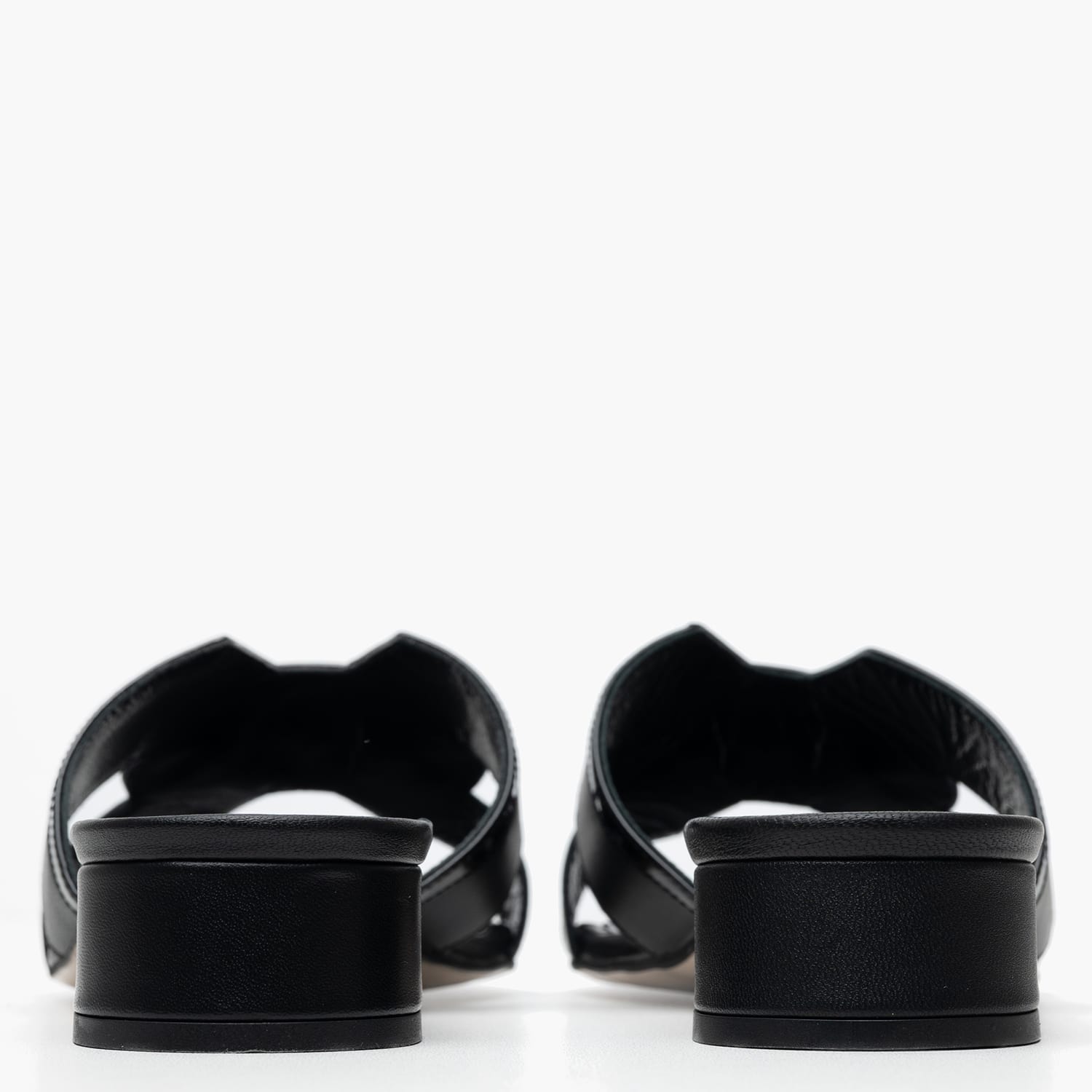 Women Flats 256K13.D Black Leather Mourtzi
