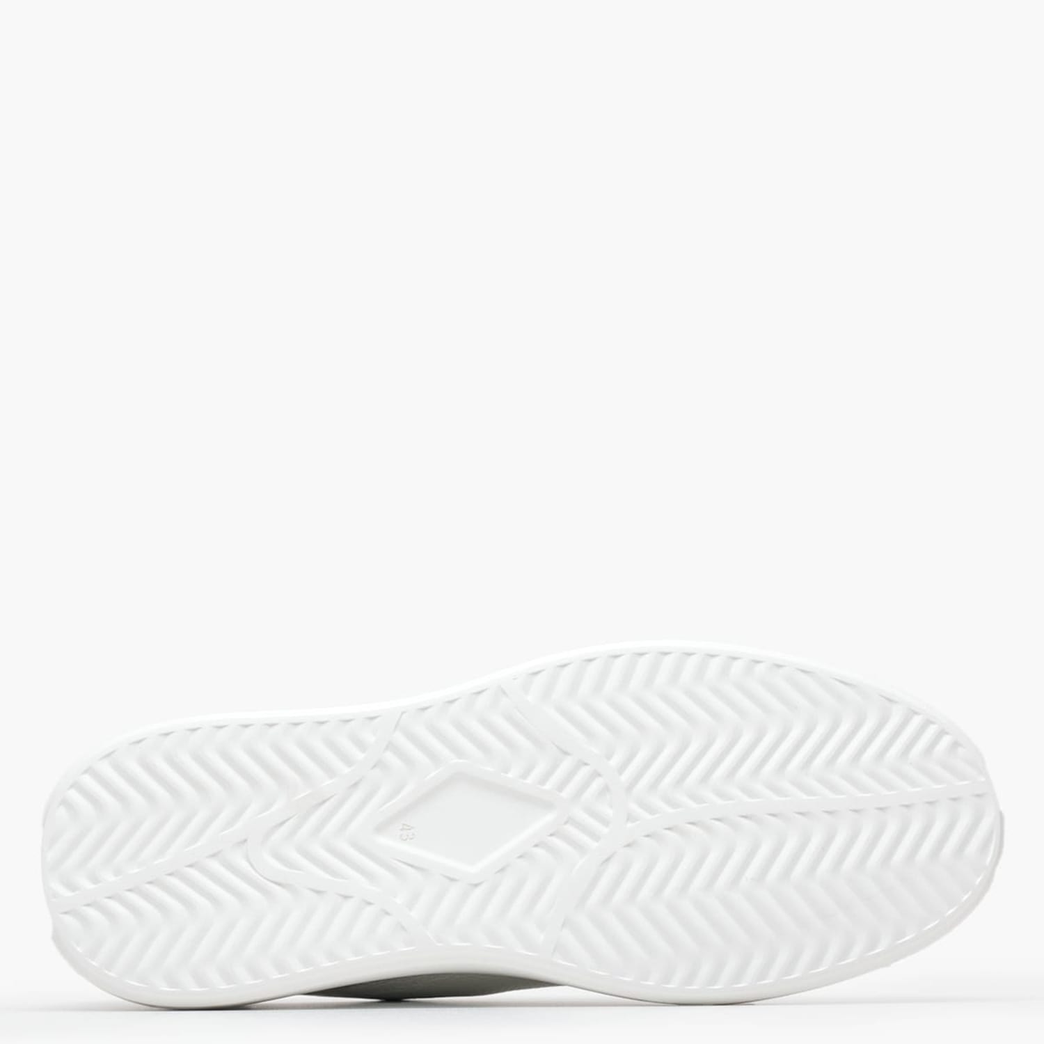 Ανδρικά Παπούτσια Casual B5720 Άσπρο Δέρμα Boss shoes Ανδρικά Παπούτσια Casual B5720 Άσπρο Δέρμα Boss shoes