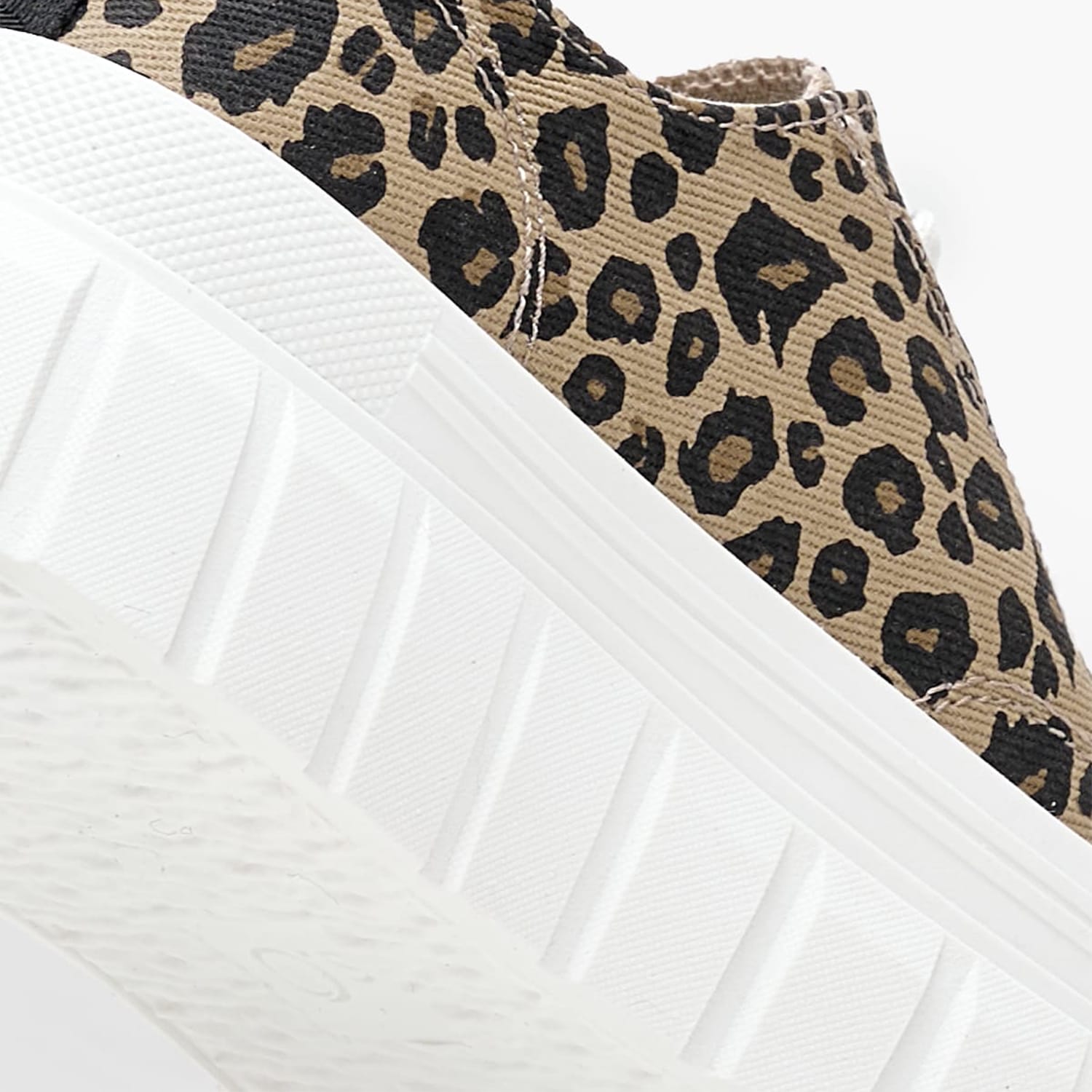 Women Casual Shoes 23655 Leopard Fabric S.Oliver Women Casual Shoes 23655 Leopard Fabric S.Oliver