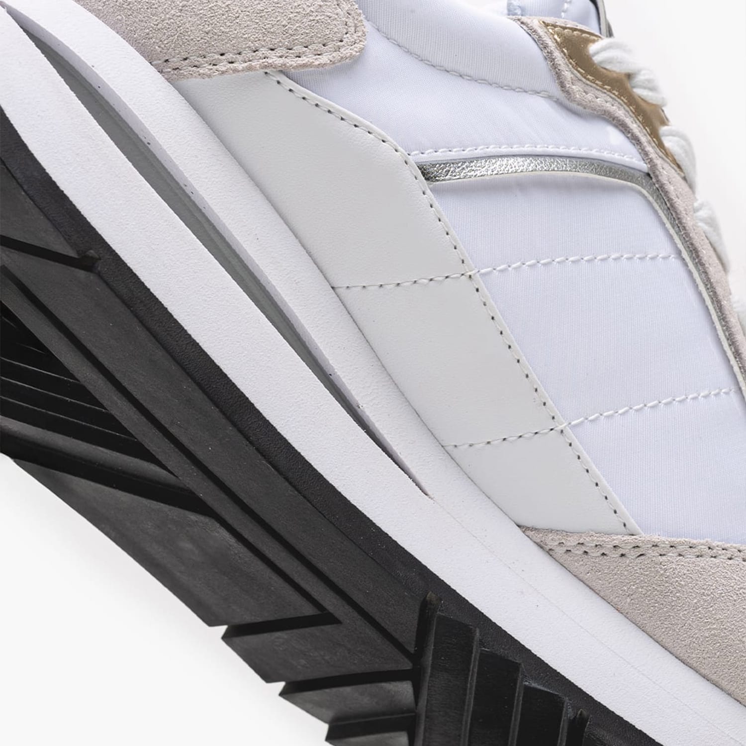 Women Casual Shoes Energy White Leather-Fabric Guess Women Casual Shoes Energy White Leather-Fabric Guess