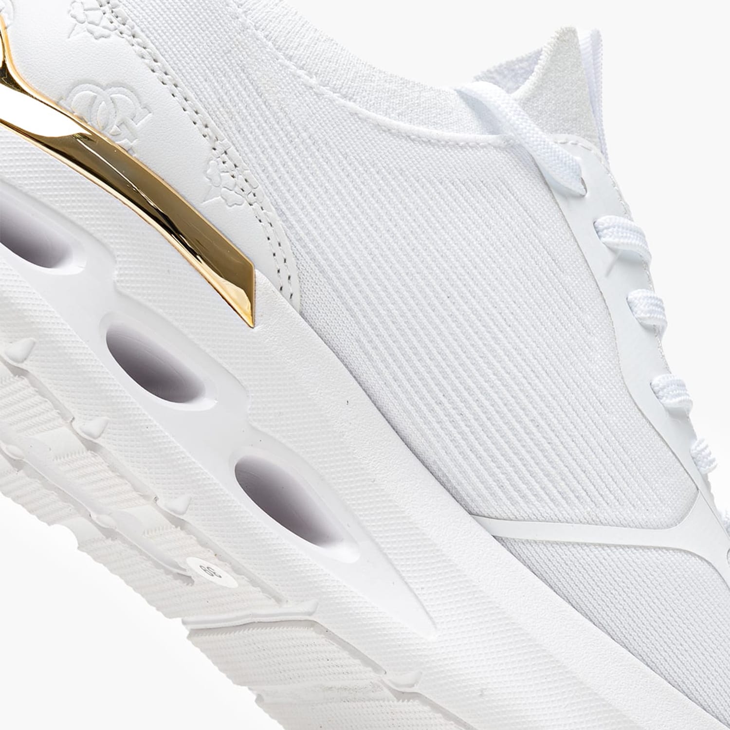 Women Casual Shoes Solite White ECOleather-Fabric Guess Women Casual Shoes Solite White ECOleather-Fabric Guess
