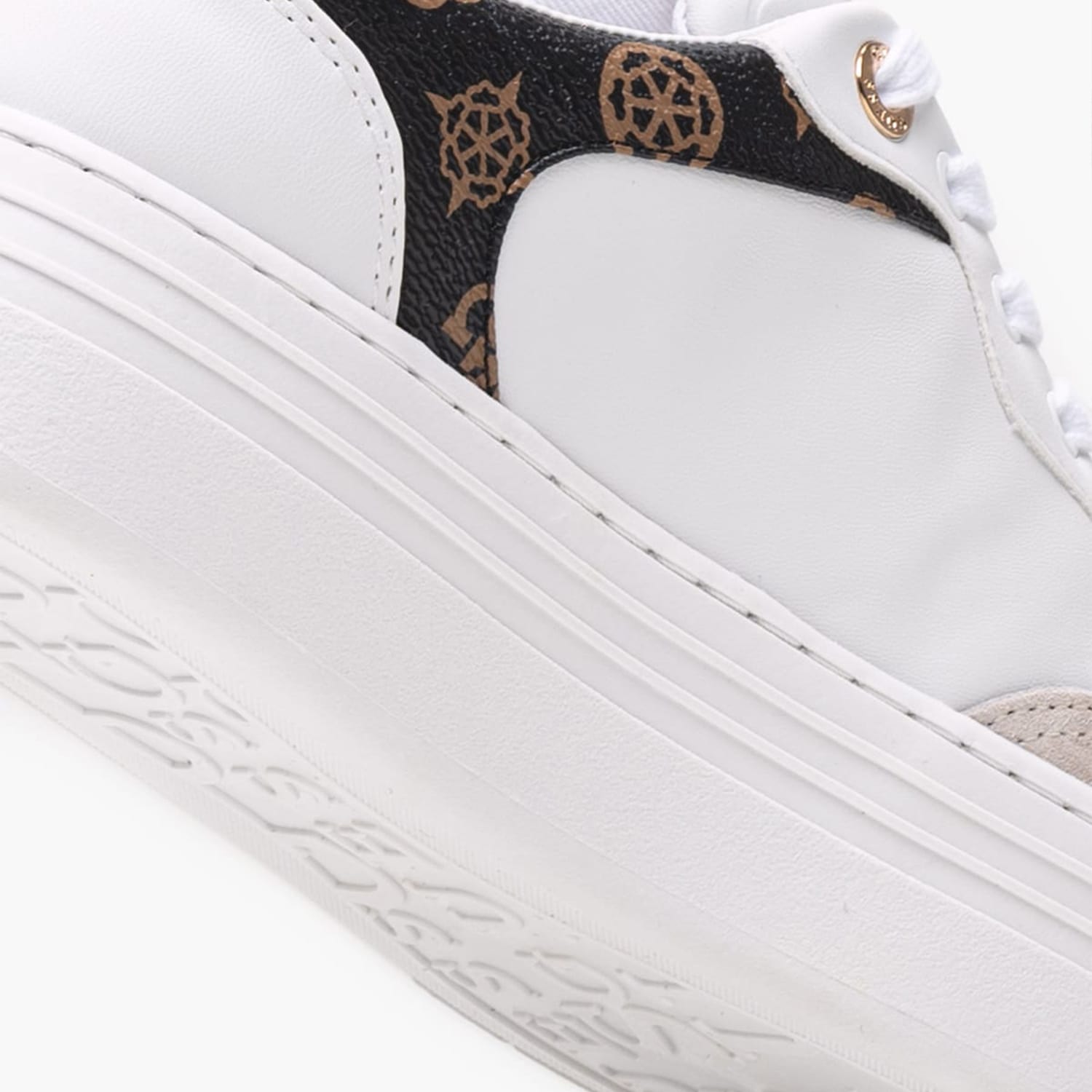 Women Casual Shoes Swole White ECOleather Guess Women Casual Shoes Swole White ECOleather Guess