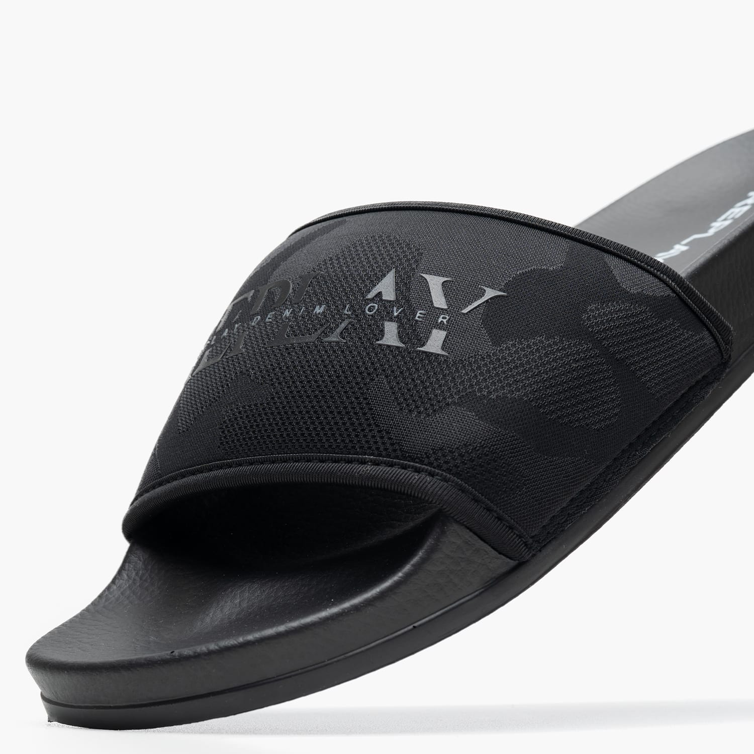 Men Flip Flops & Sandals Up.Hidden Black Fabric Replay